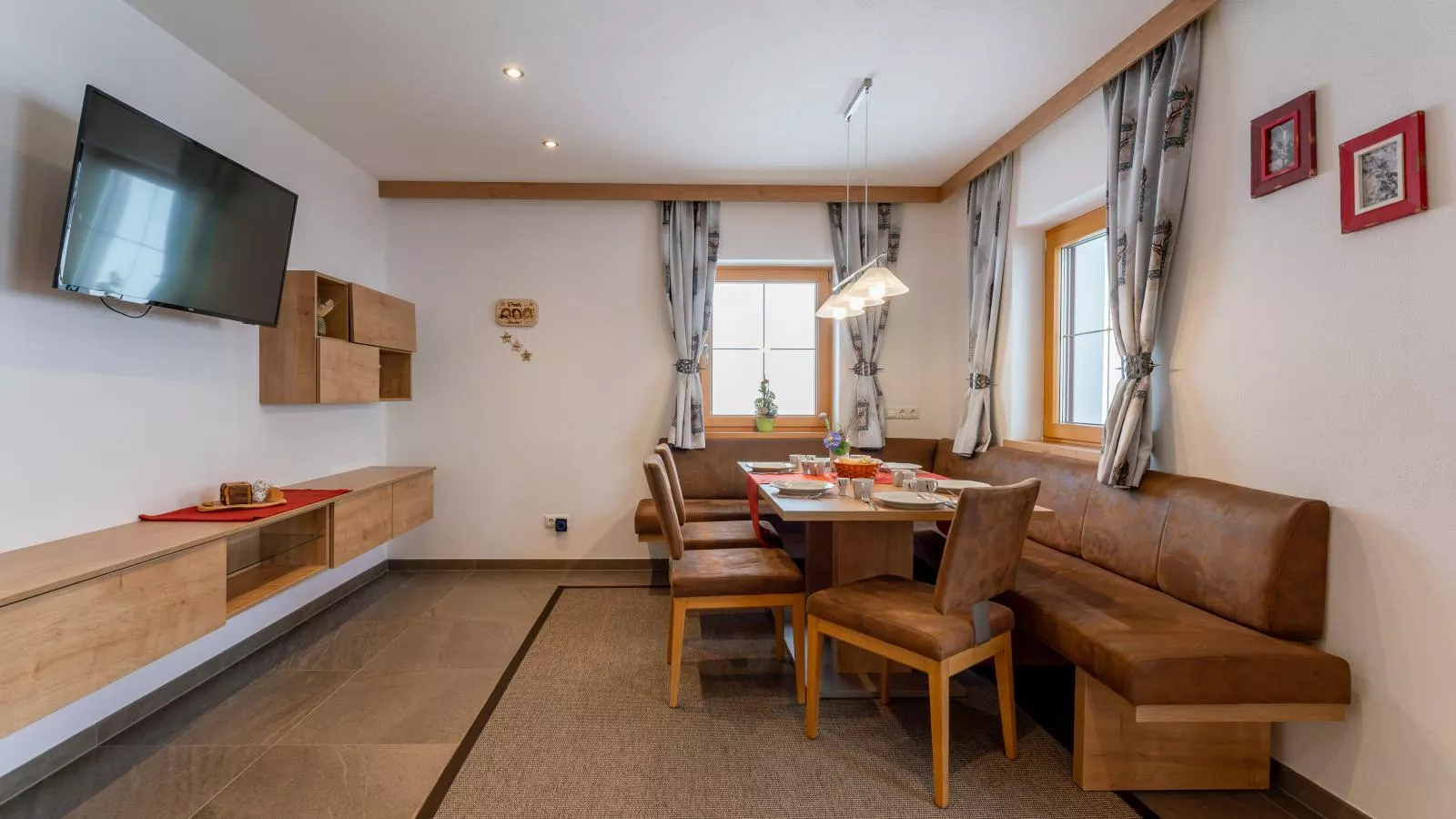 Bichlblick-Dining room