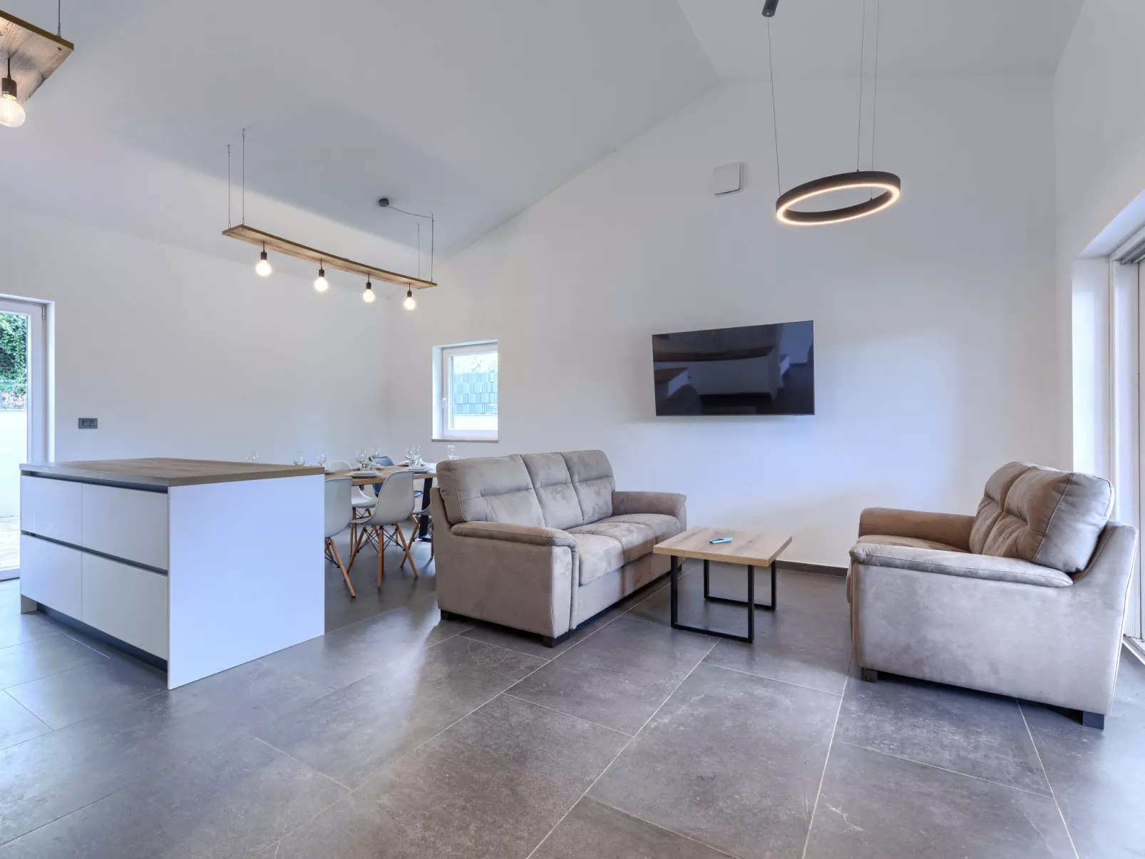 Villa Zoia-Inside