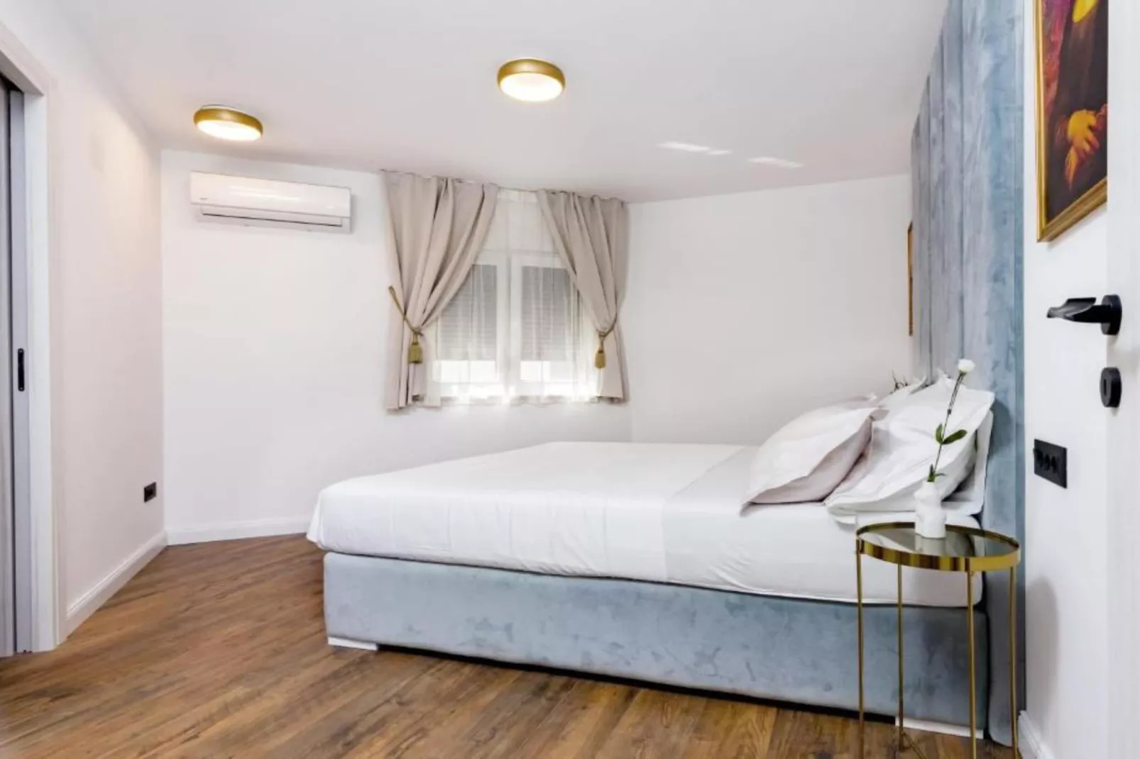 Three-Bedroom Penthouse Apartment-Bedroom