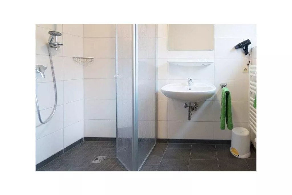 497004-Nicht getaggt
