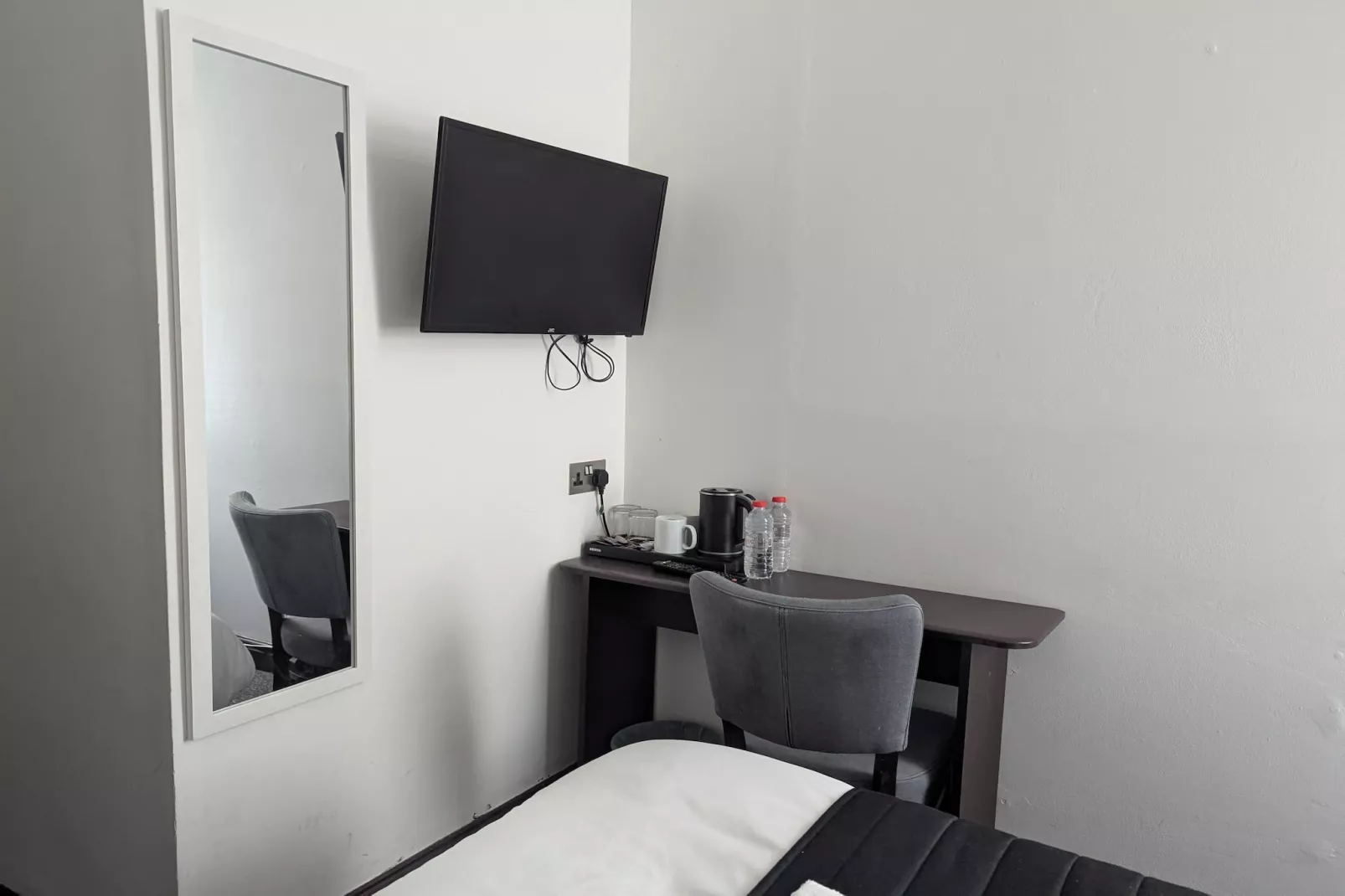 Firs Sta Single-Bedroom
