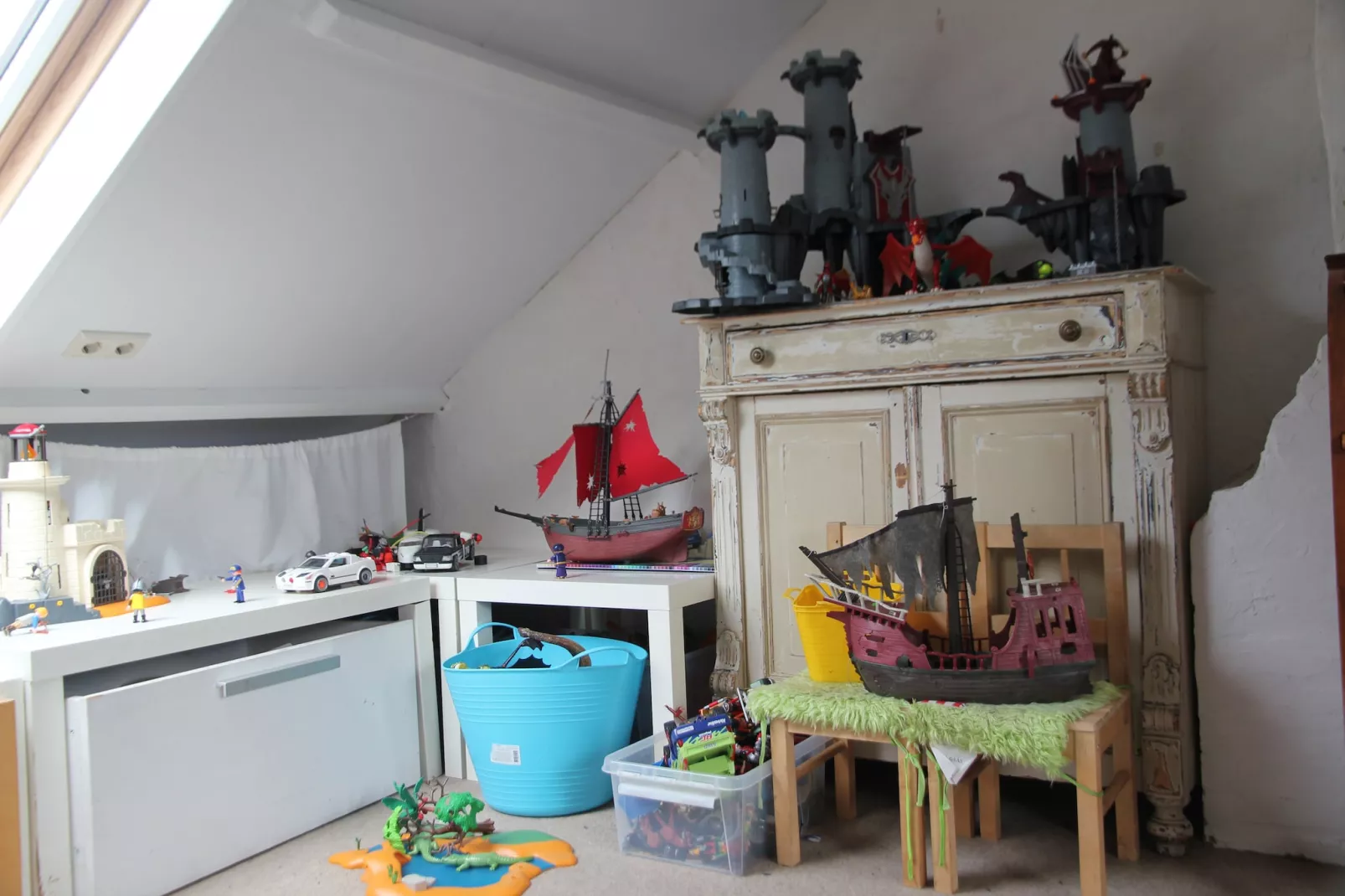 Hemels Heiloo-Recreation room
