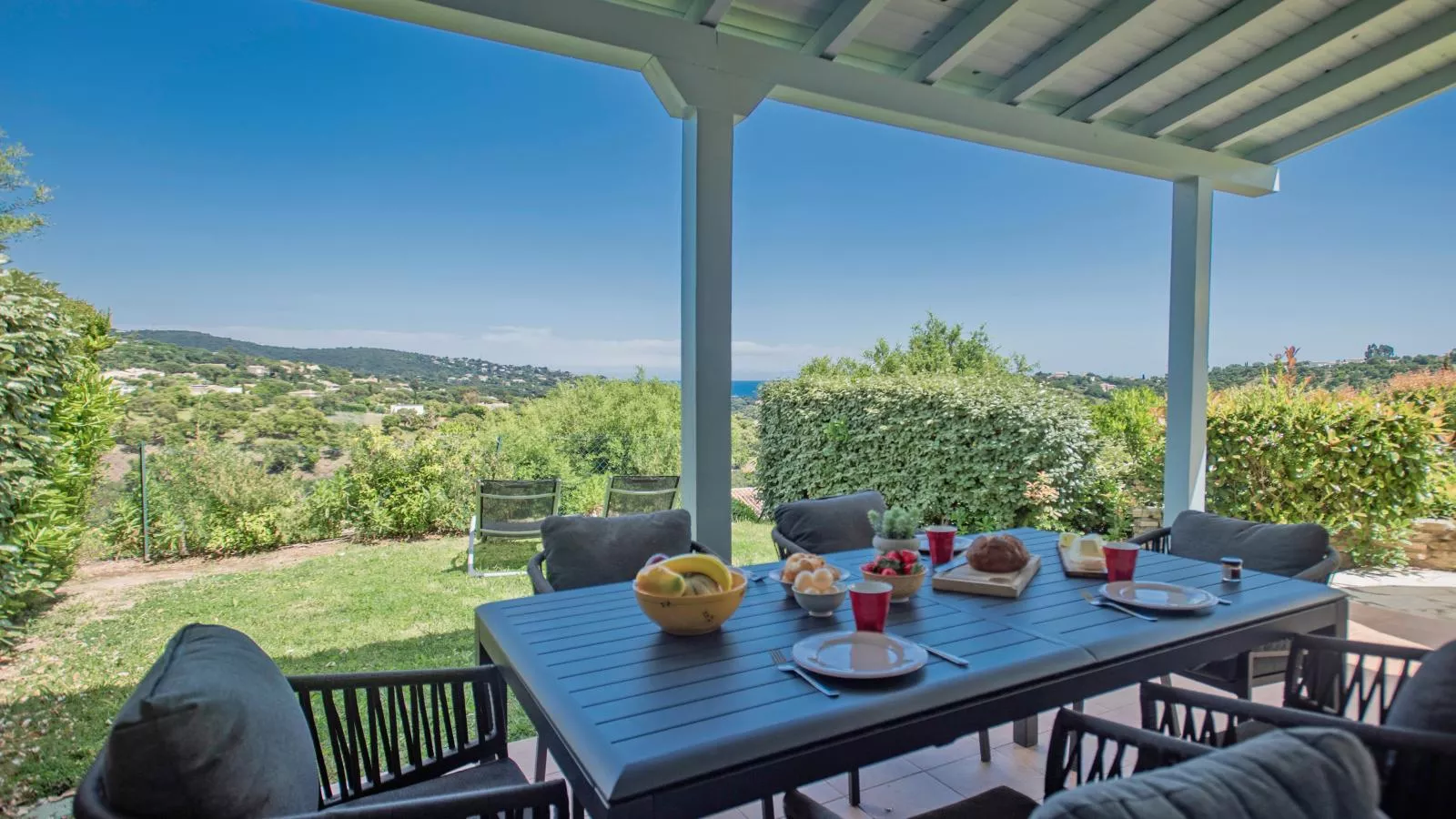 Les Collines-View summer