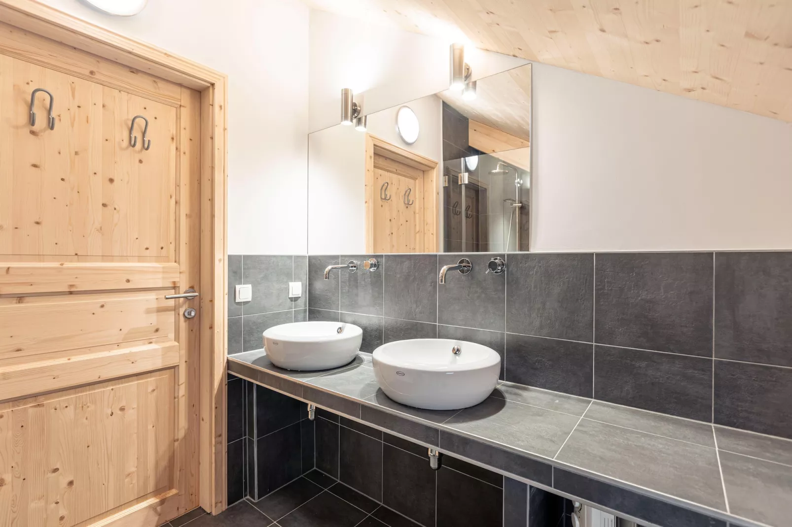 Kreischberg Chalets 49b-Badezimmer