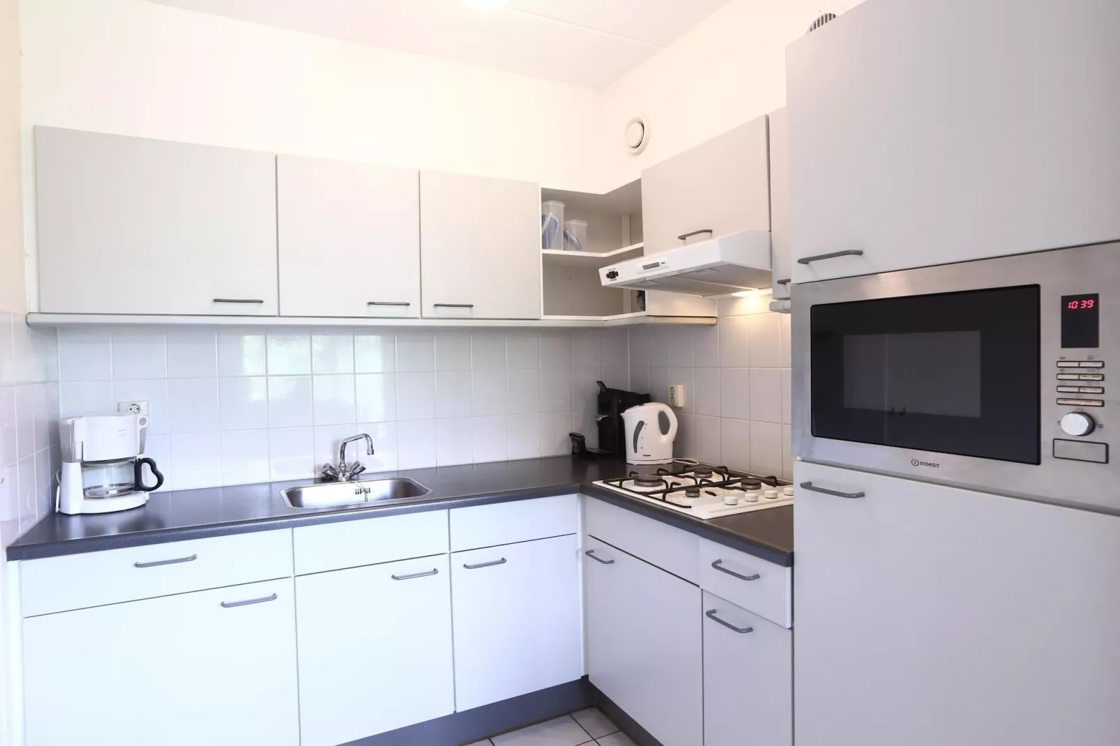 Vakantiepark Emslandermeer 1-Kitchen