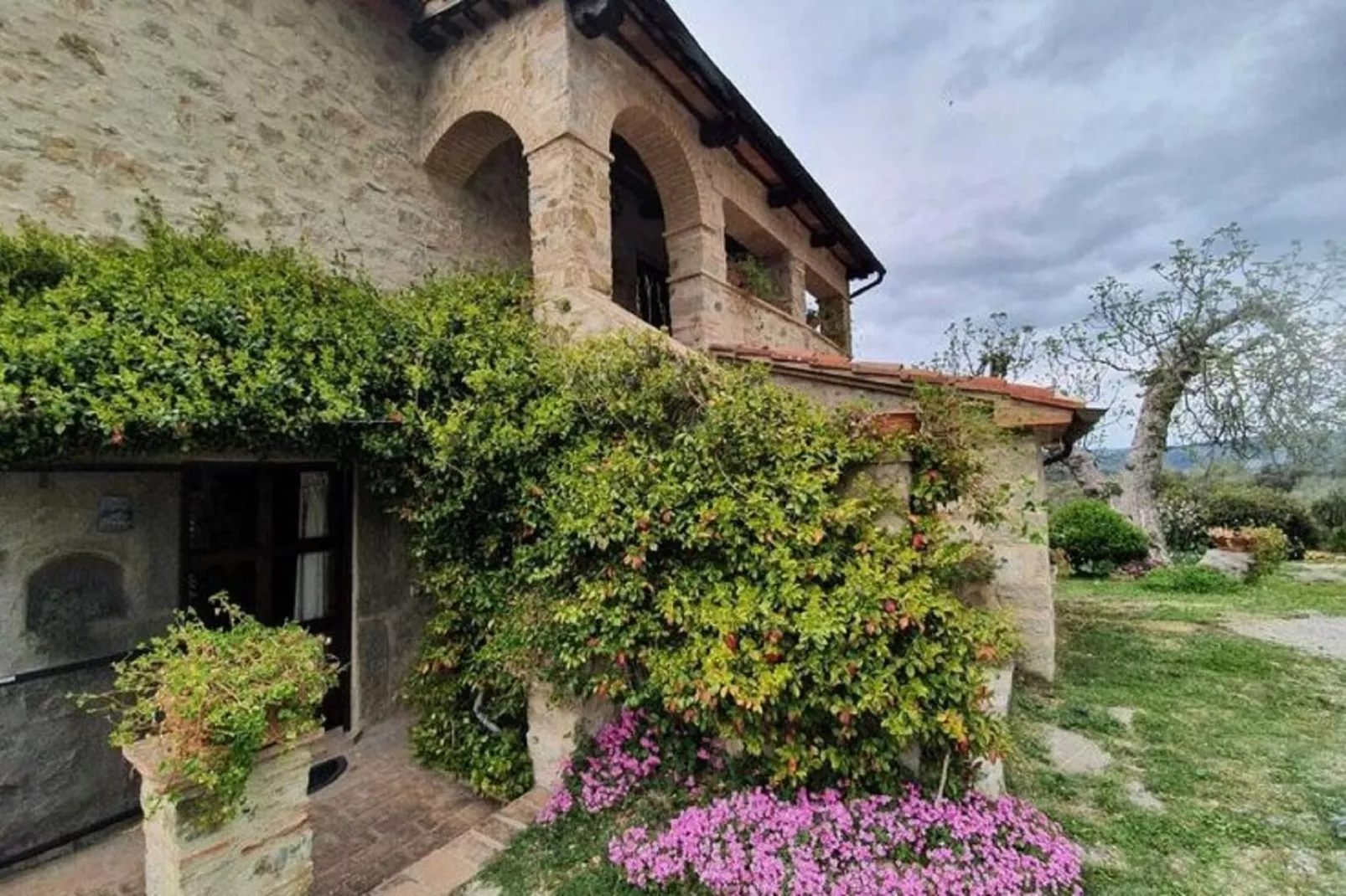 Appartamento Vista Montagna-Image-tags.