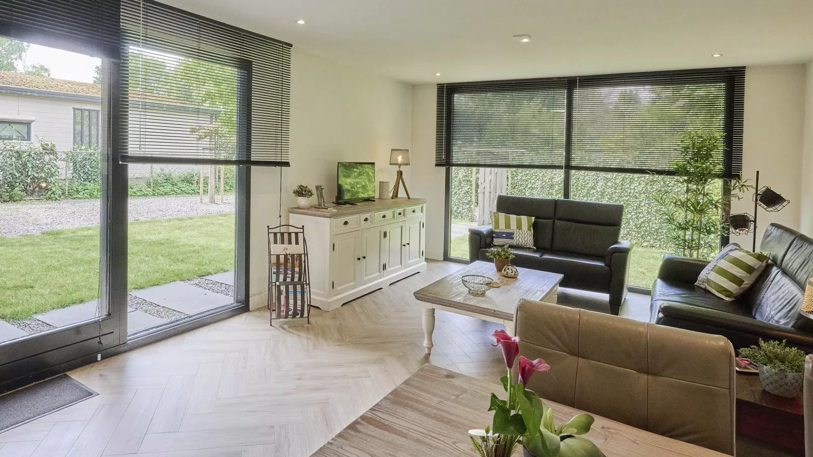 De Veluwse houtduif-Living room