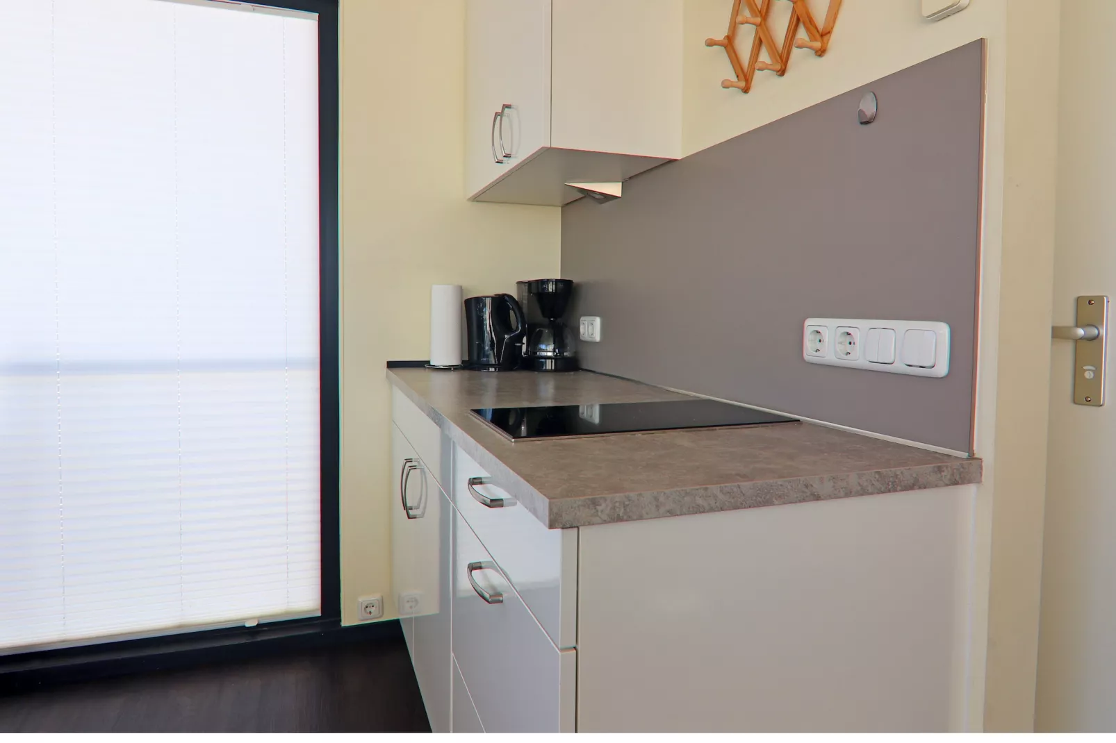 Hausboot Family & Friends LP 3 / 1-2 Personen-Kitchen