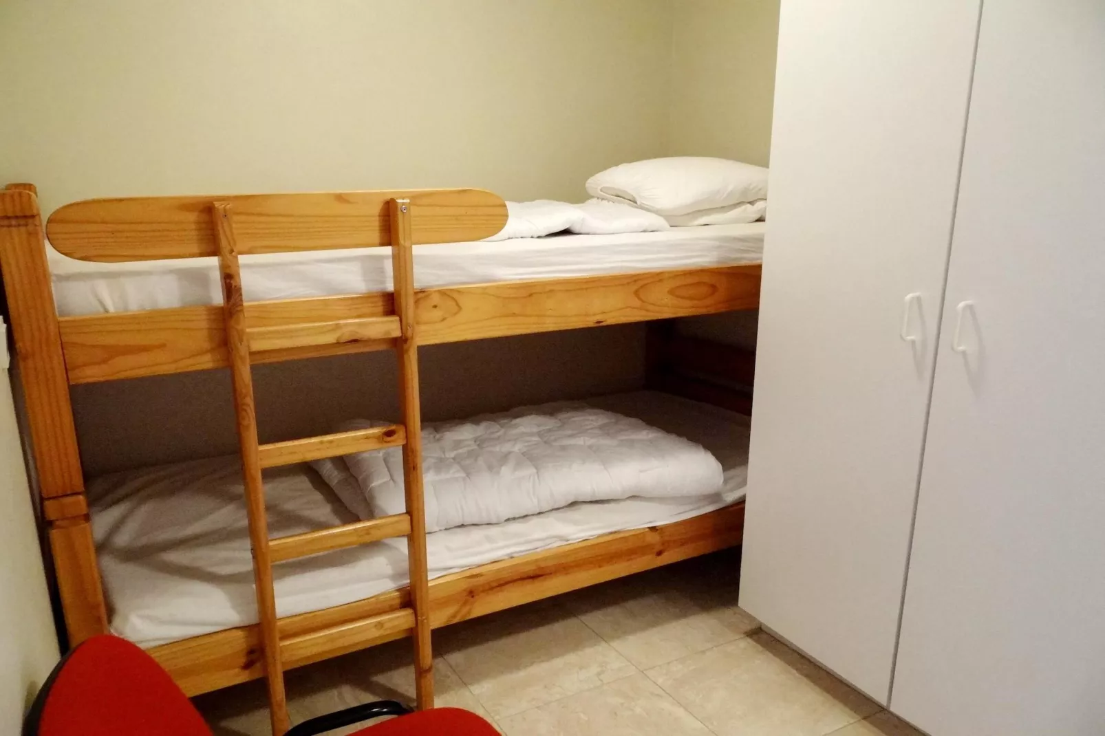 SCORPIO A 0502GAR-Chambre