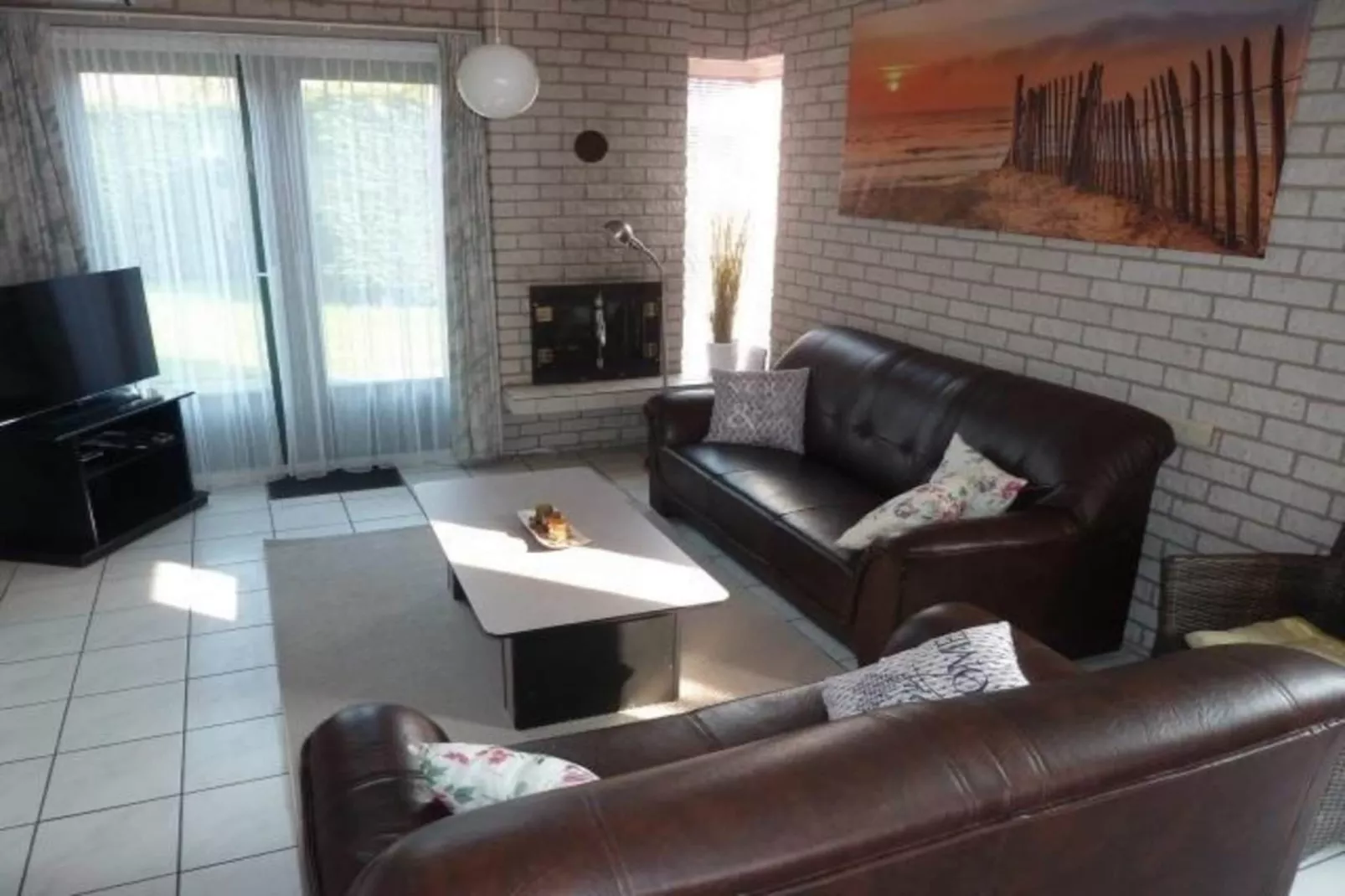 Schoneveld 369 Strandparel Breskens-Living room
