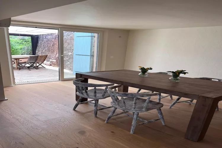 Villa Le Mas des Cerises-Dining room