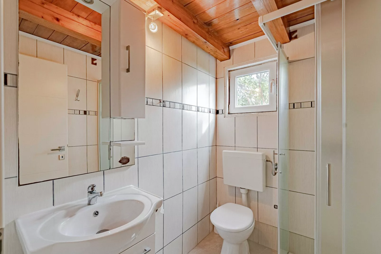 Villa Sea Edge - Three Bedroom Villa with Sea View-Salle de bain