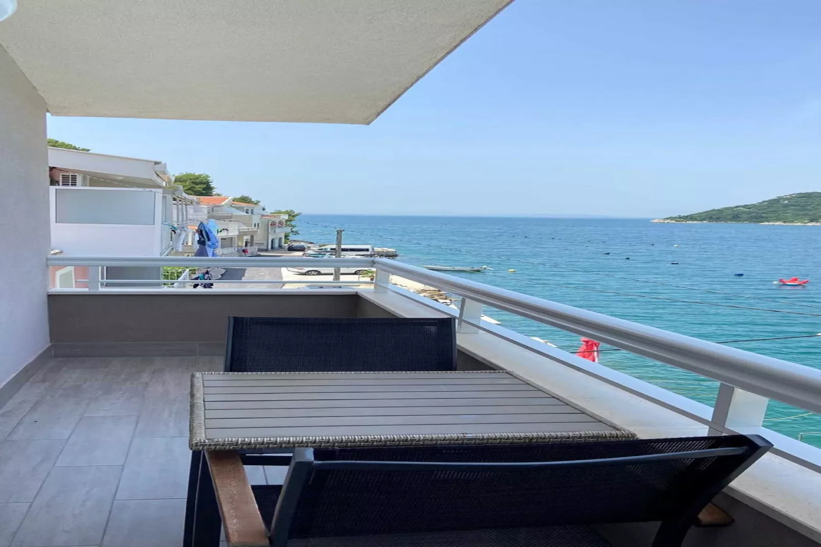 Apartments Tiho  & Jelena - Studio Apartment with Balcony and Sea View (Fureal)-View
