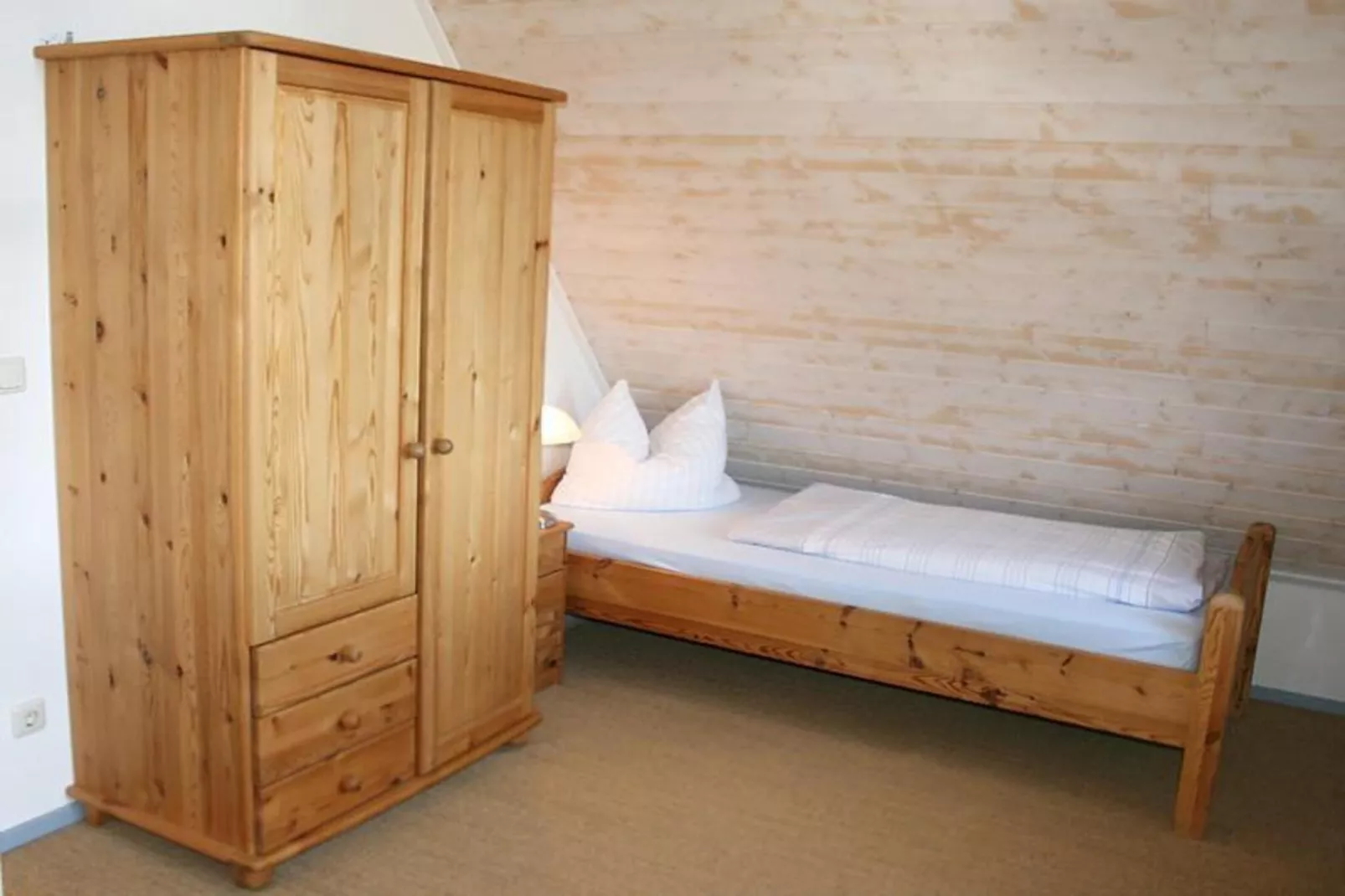 Kapitänsdeck 6 Pers 496-Bedroom