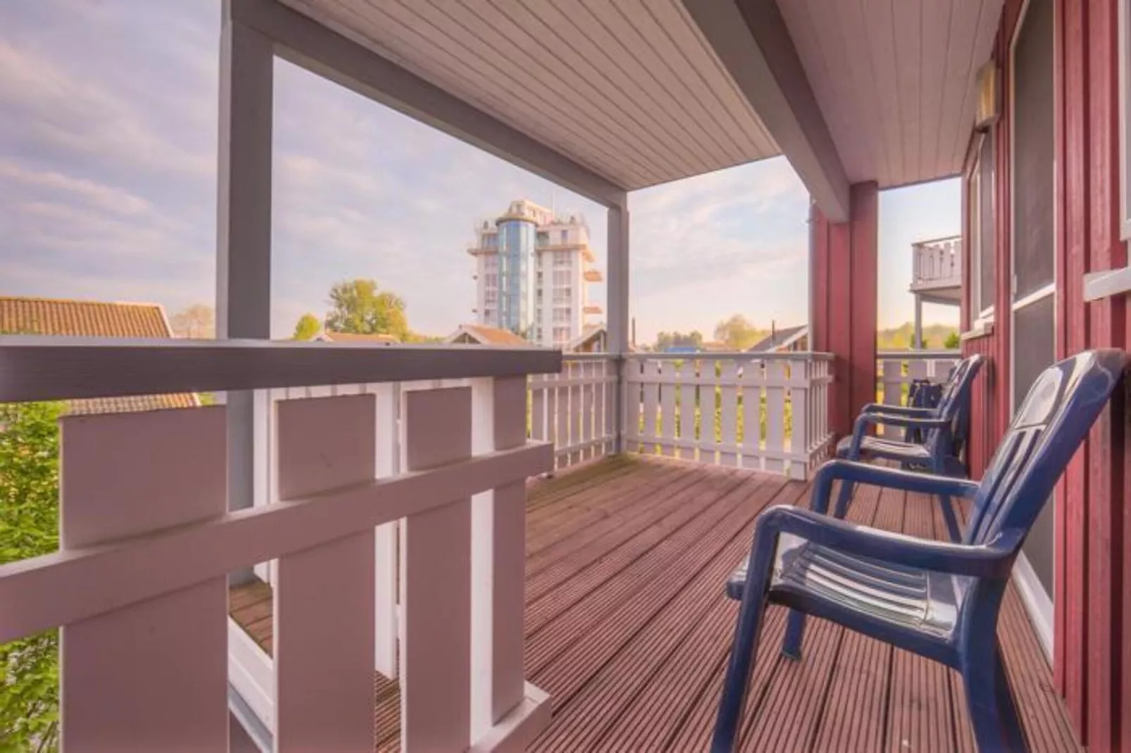 Mitteldeck 424-Terrace balcony
