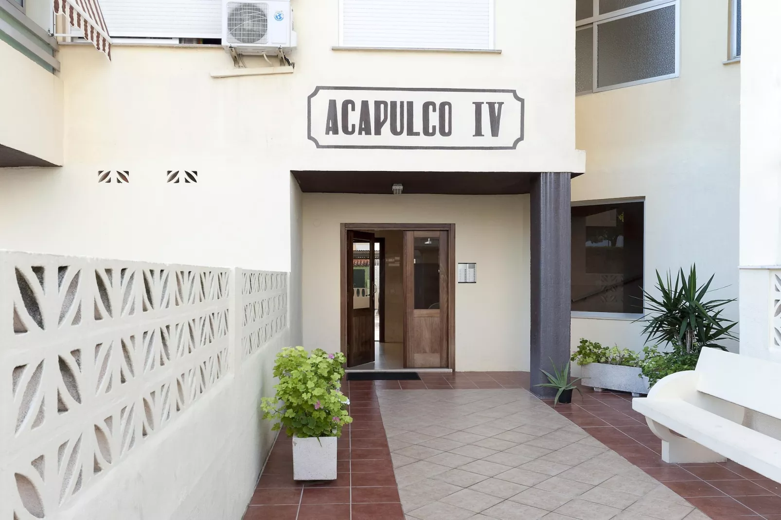 Acapulco Iv-Reception hall