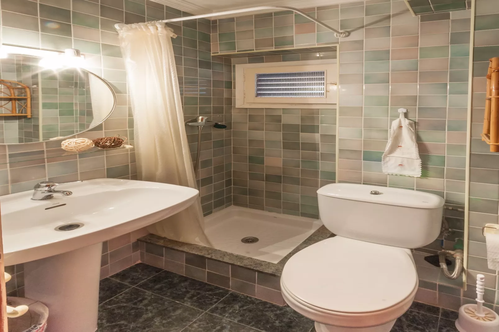 Sirena-Bathroom