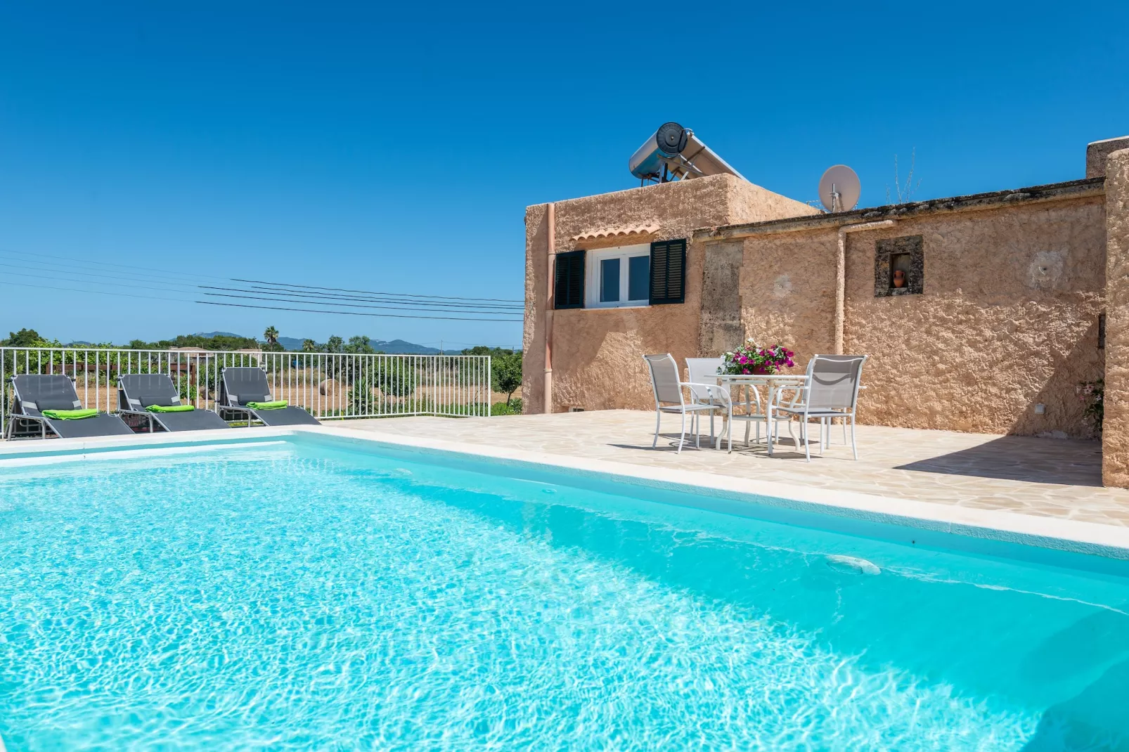 Ses Barreres-Exterior summer