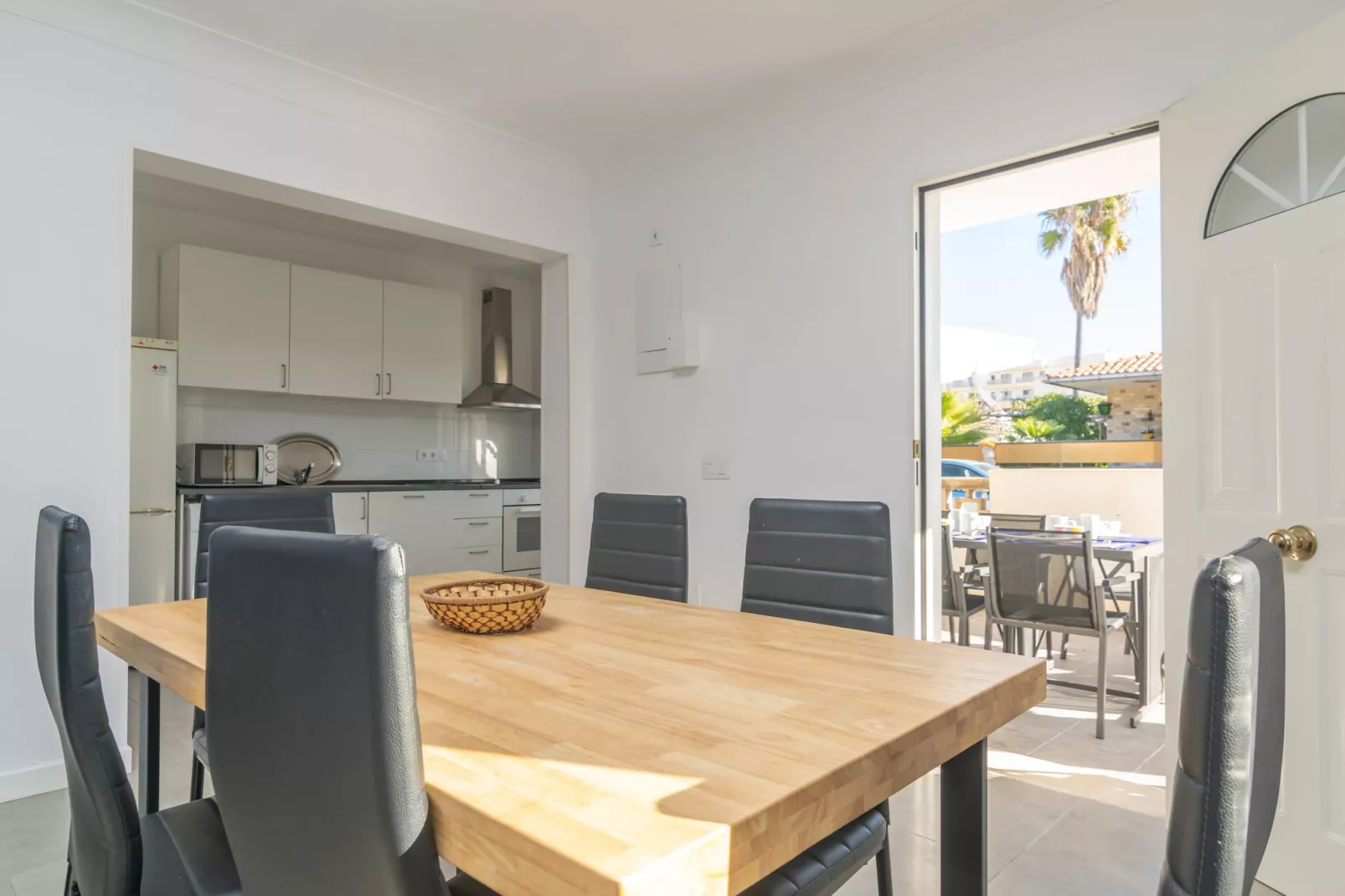 Casa Blanca (port D'alcudia)-Image-tags.