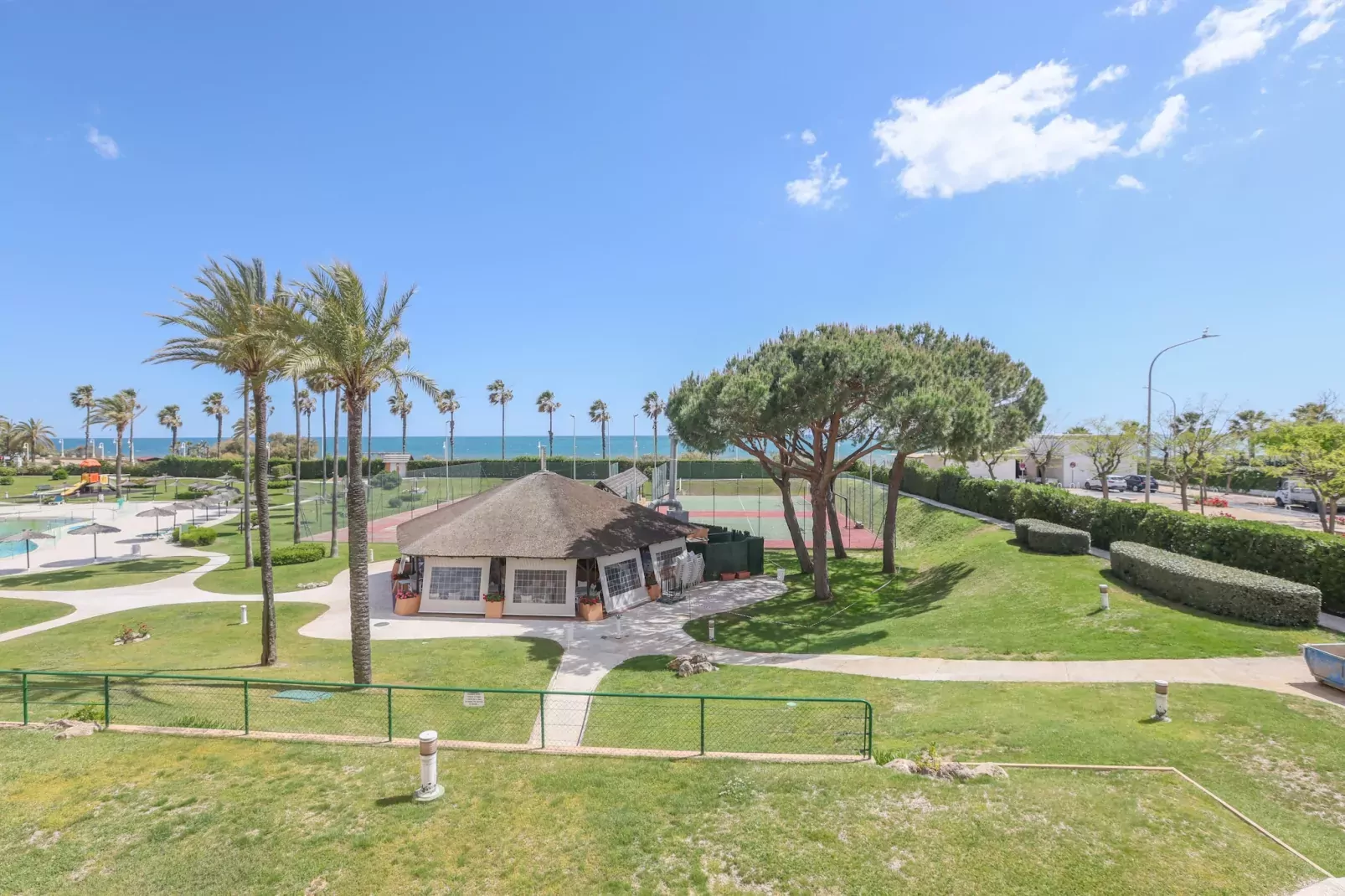 Las Americas - Garten Sommer