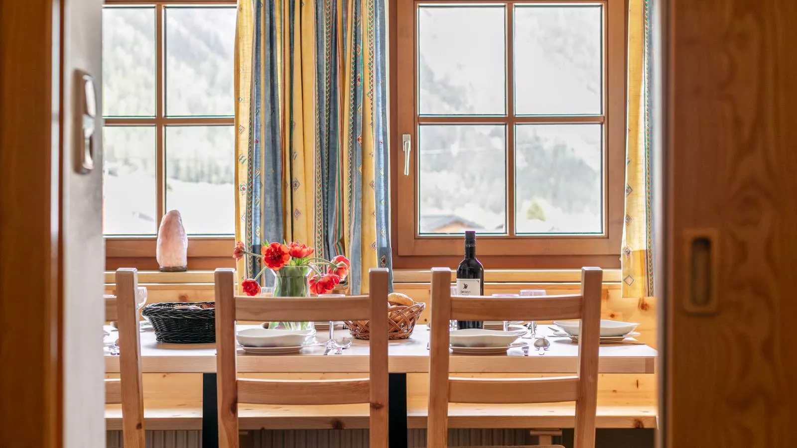 Schweizerhof Arnika-Dining room