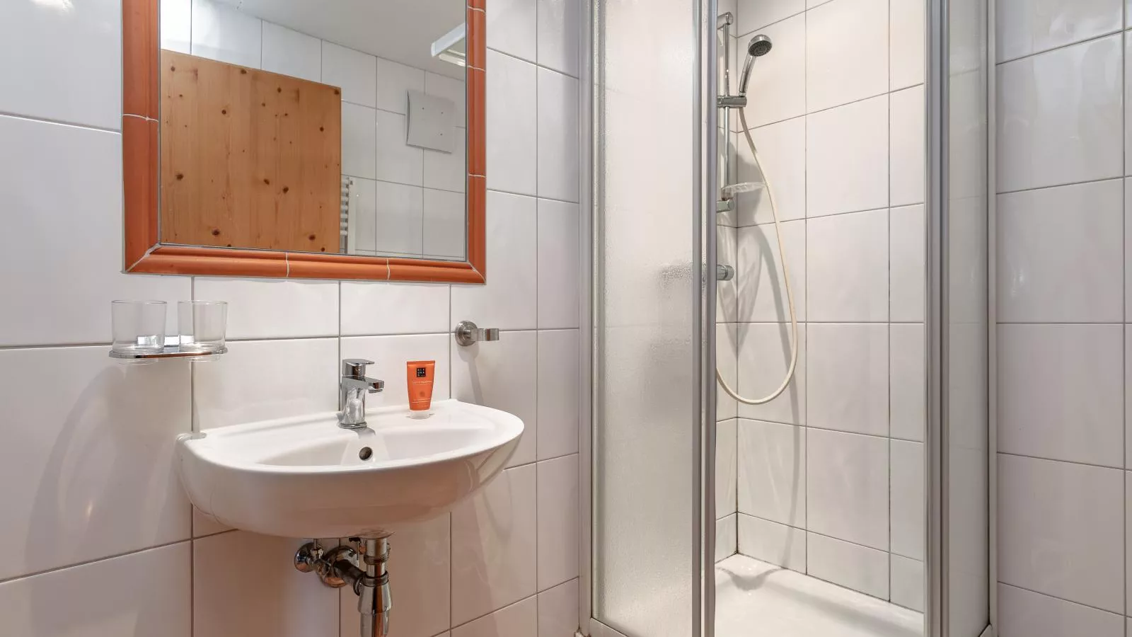 Schweizerhof Malve-Bathroom