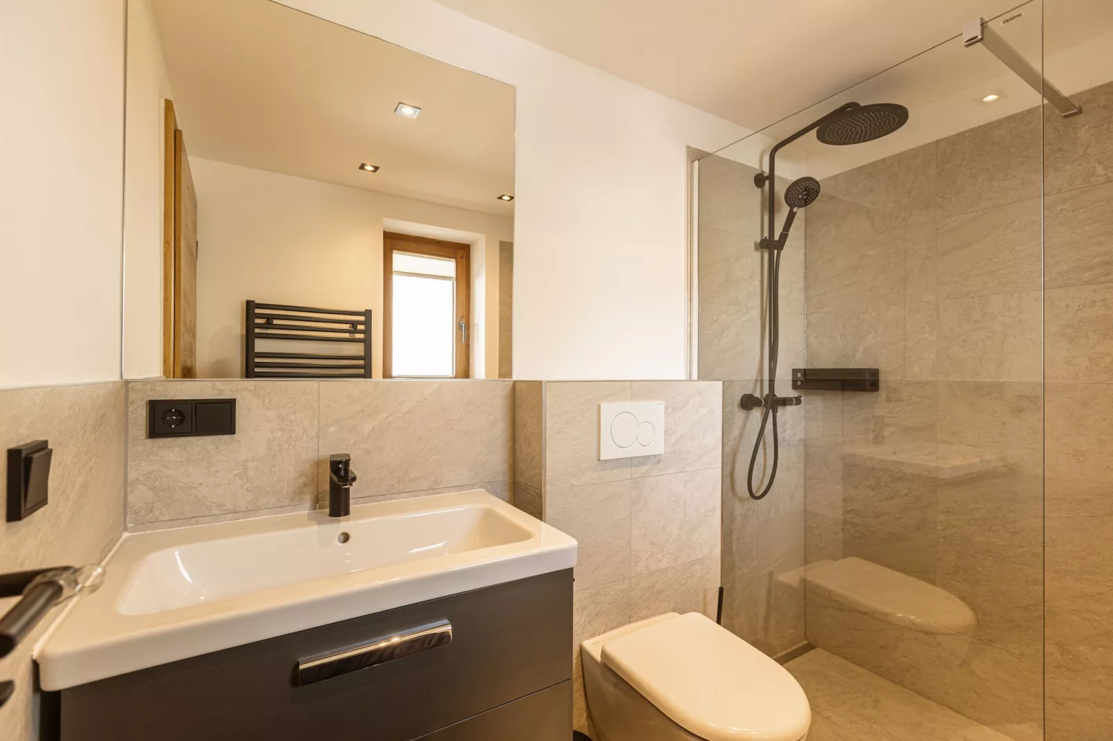 Zugspitz Suites Lermoos 3-Bathroom