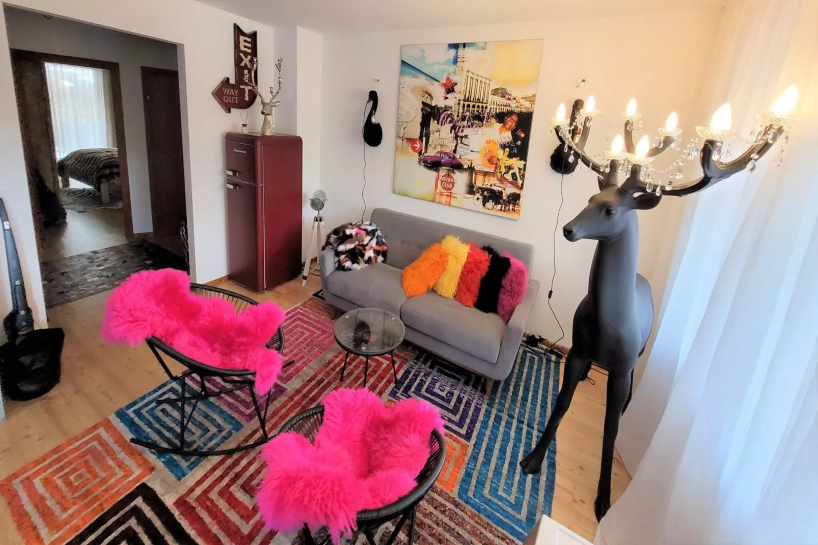 AlpenSafari Design-Living room
