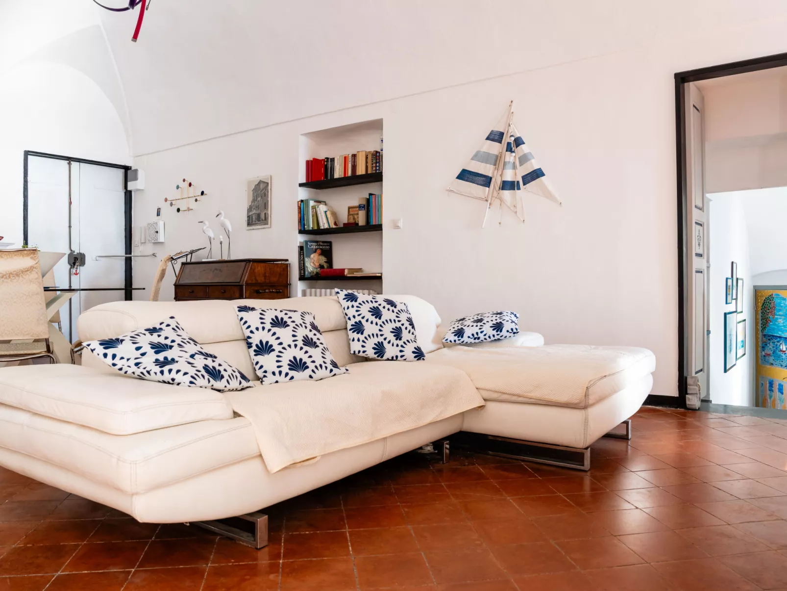 La Loggia sul mare-Dedans