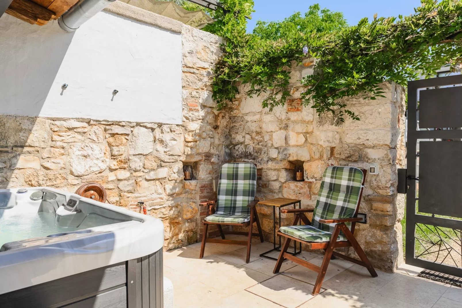 Casa Nini I - Jacuzzi-Terrace balcony