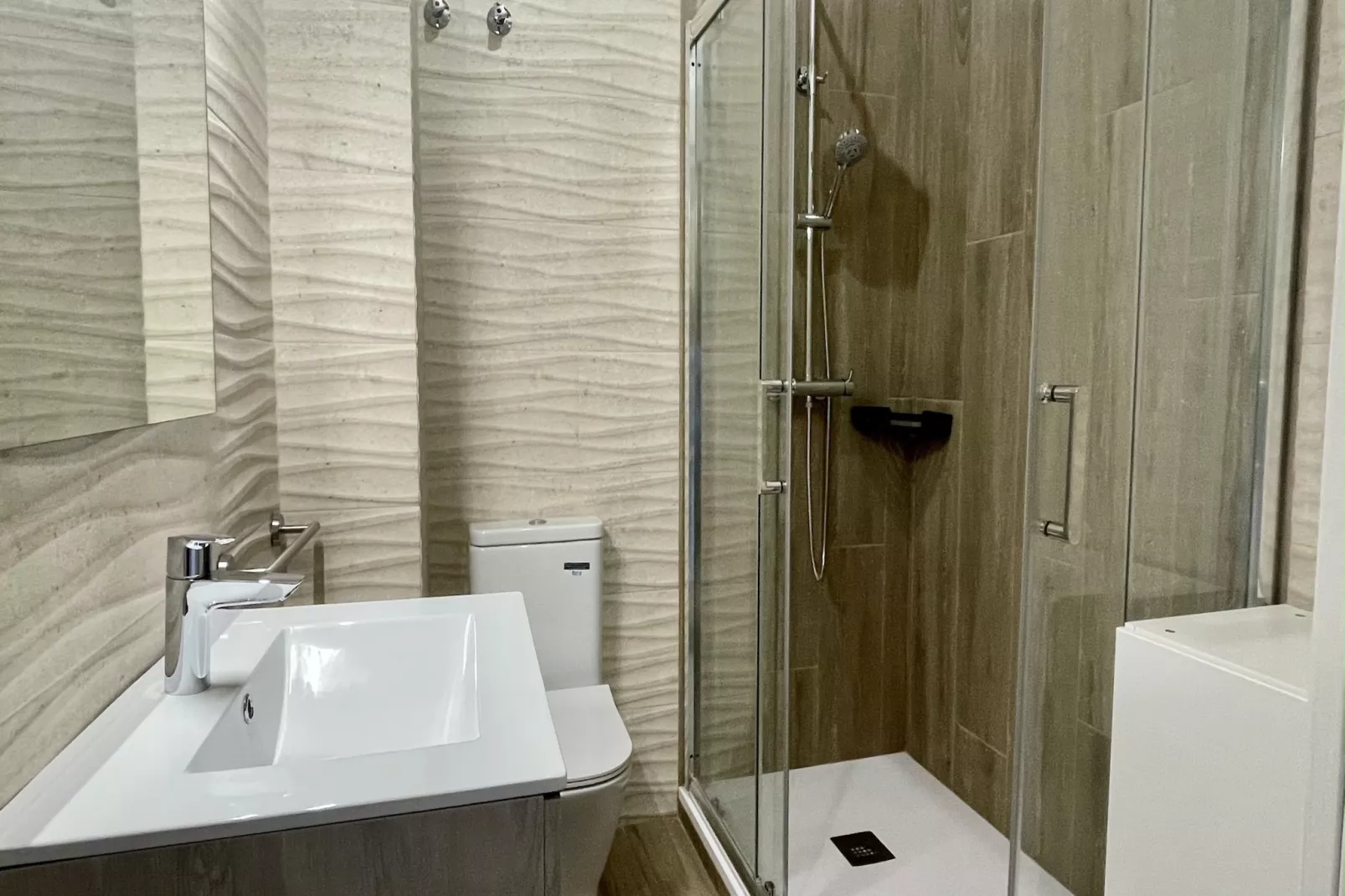MAS PIGEM A-Bathroom
