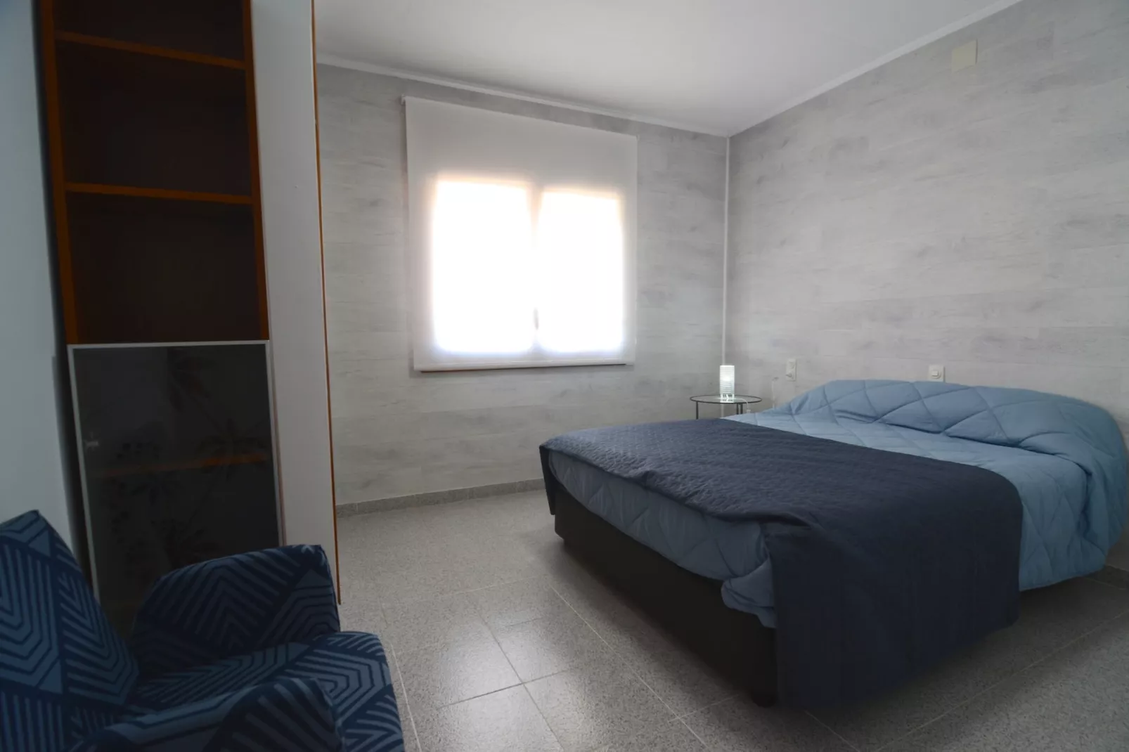 BELMONT 2-A-Chambre
