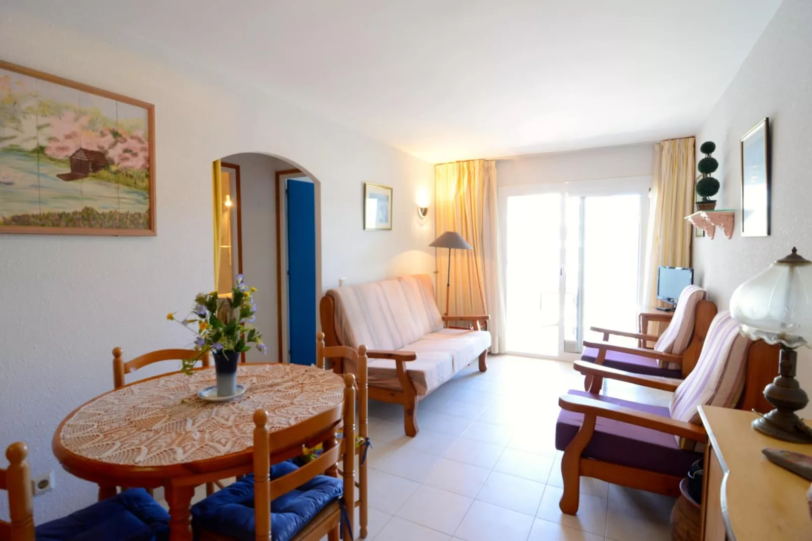 ROCAMAURA I B 4-2-Wohnzimmer
