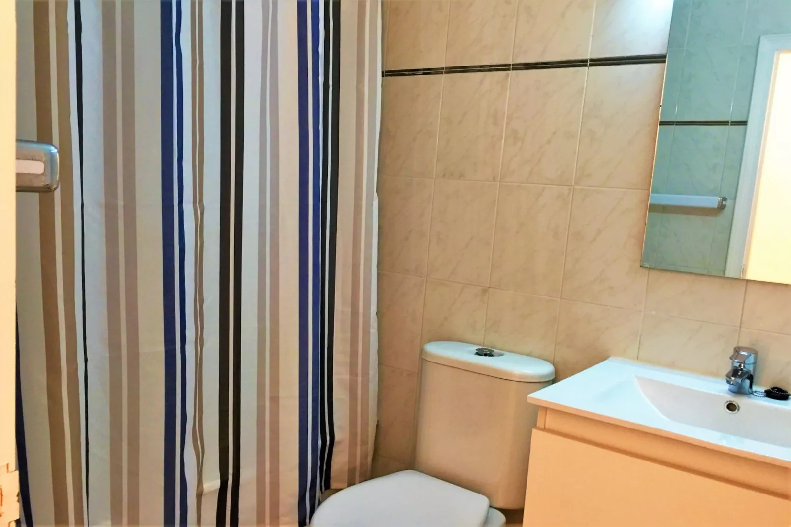 VALL PETITA 152-Bathroom