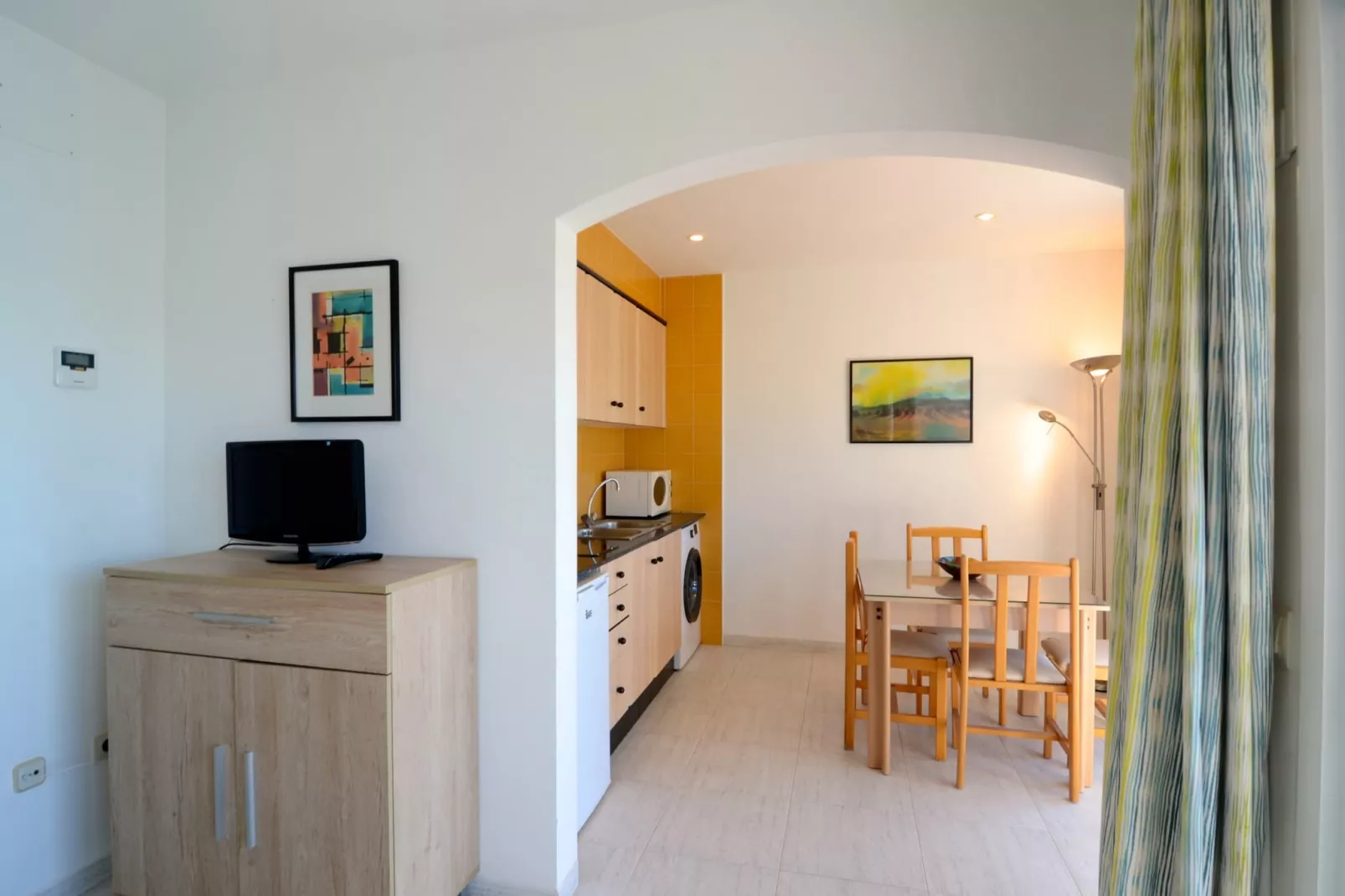 TREPUTXELL 1-1-Kitchen