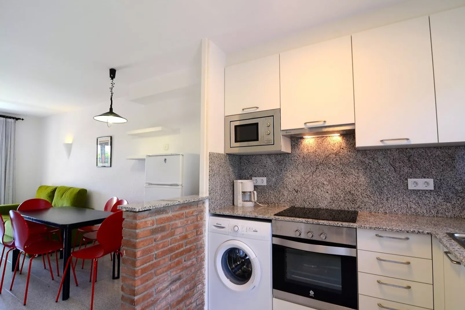 VALL PETITA 056-Kitchen