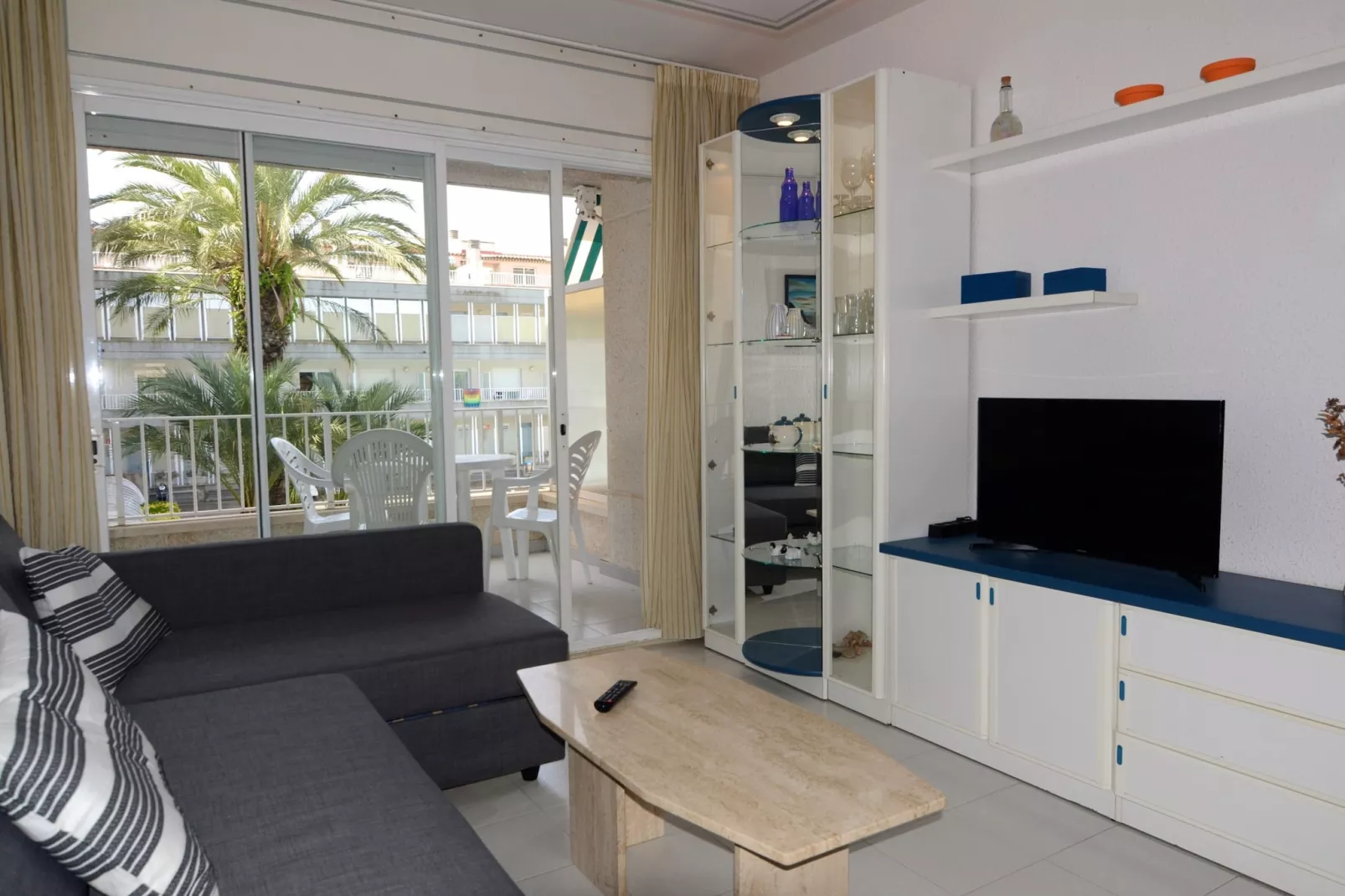 ILLA MAR DOR 148-Wohnzimmer