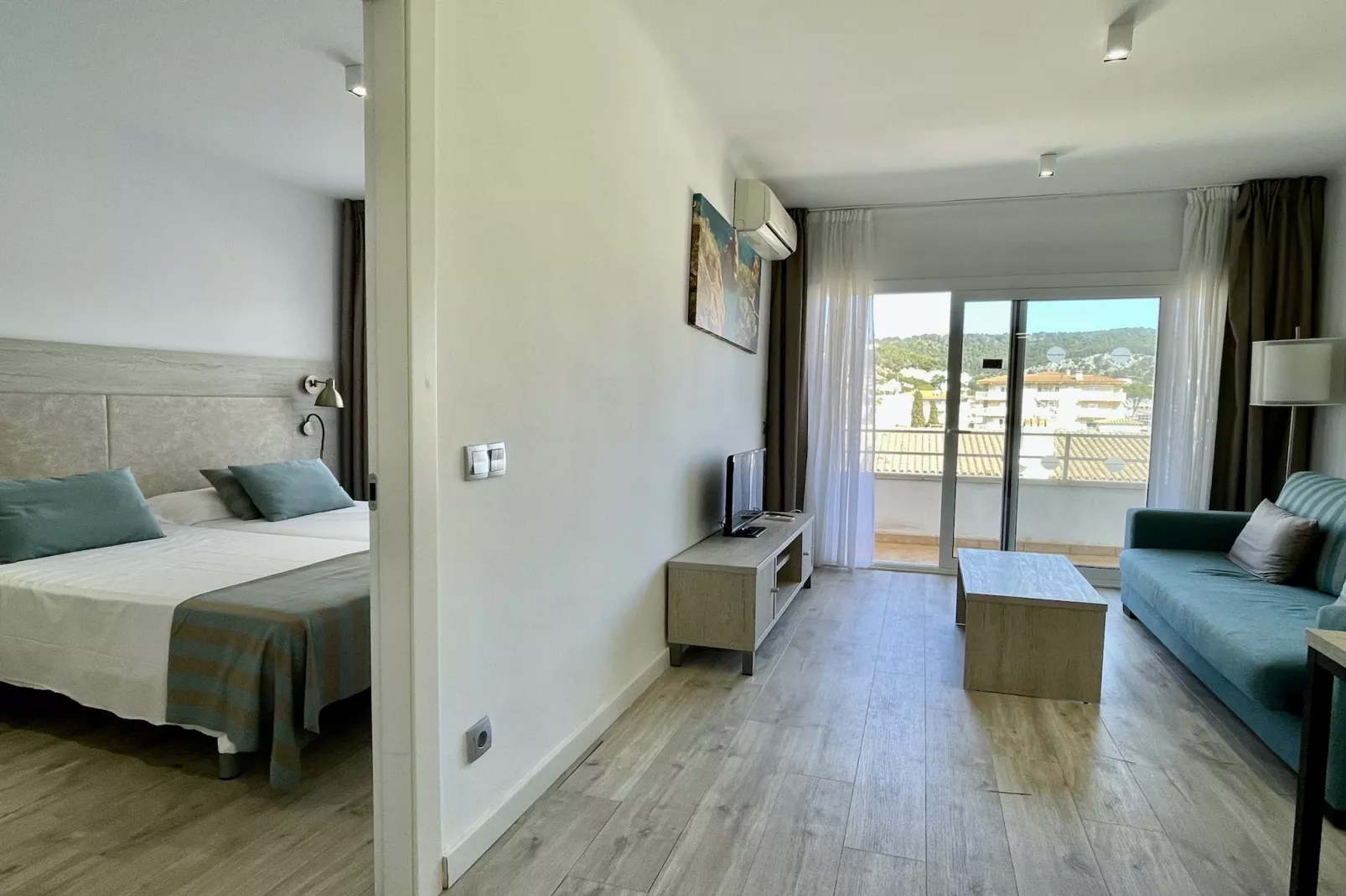 FESTASTAR 405-Bedroom