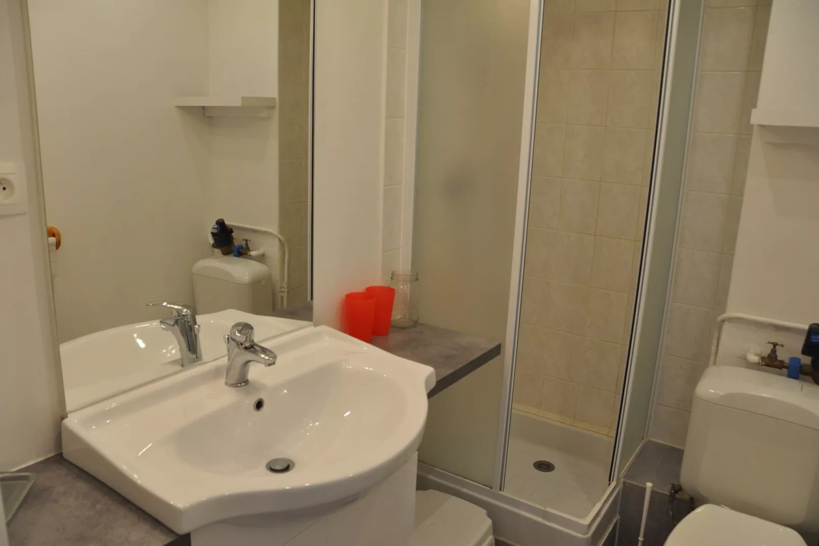 3300 N°77 - ST4-Bathroom