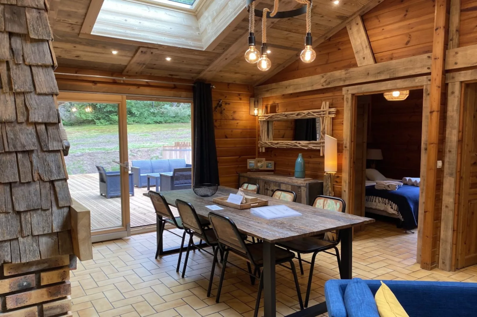 LE FISHING LODGE Chalet en bois avec Bain Nordique-Wohnzimmer