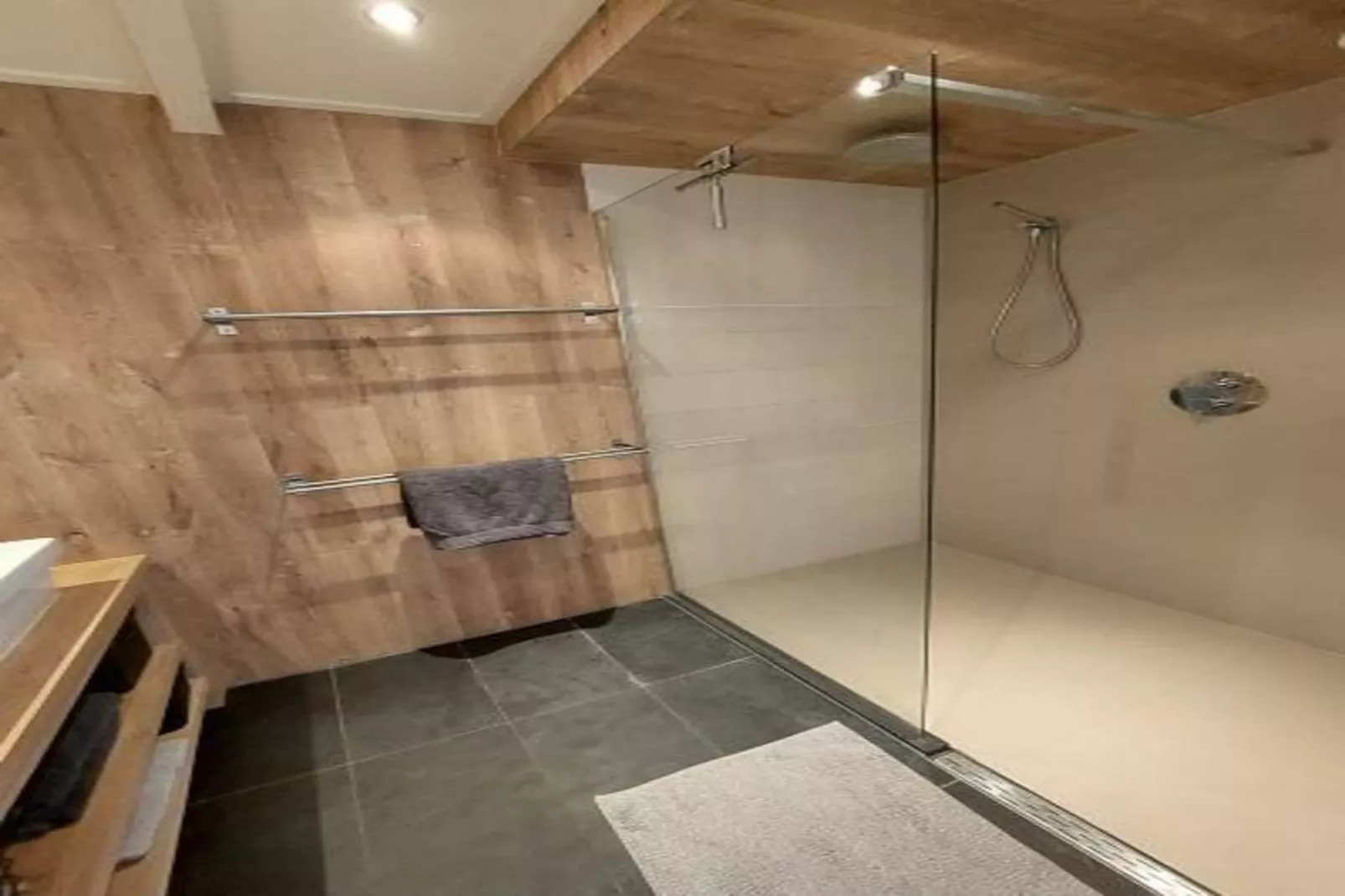 Dorpsstraat 13-Bathroom