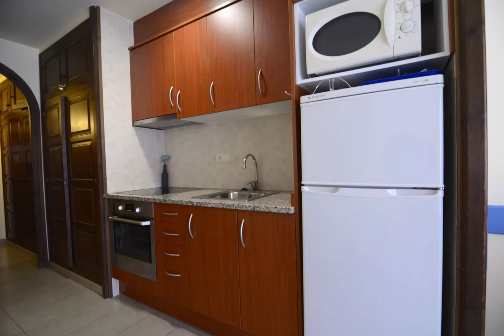 JADEMAR DEL MAR 012-A-Kitchen
