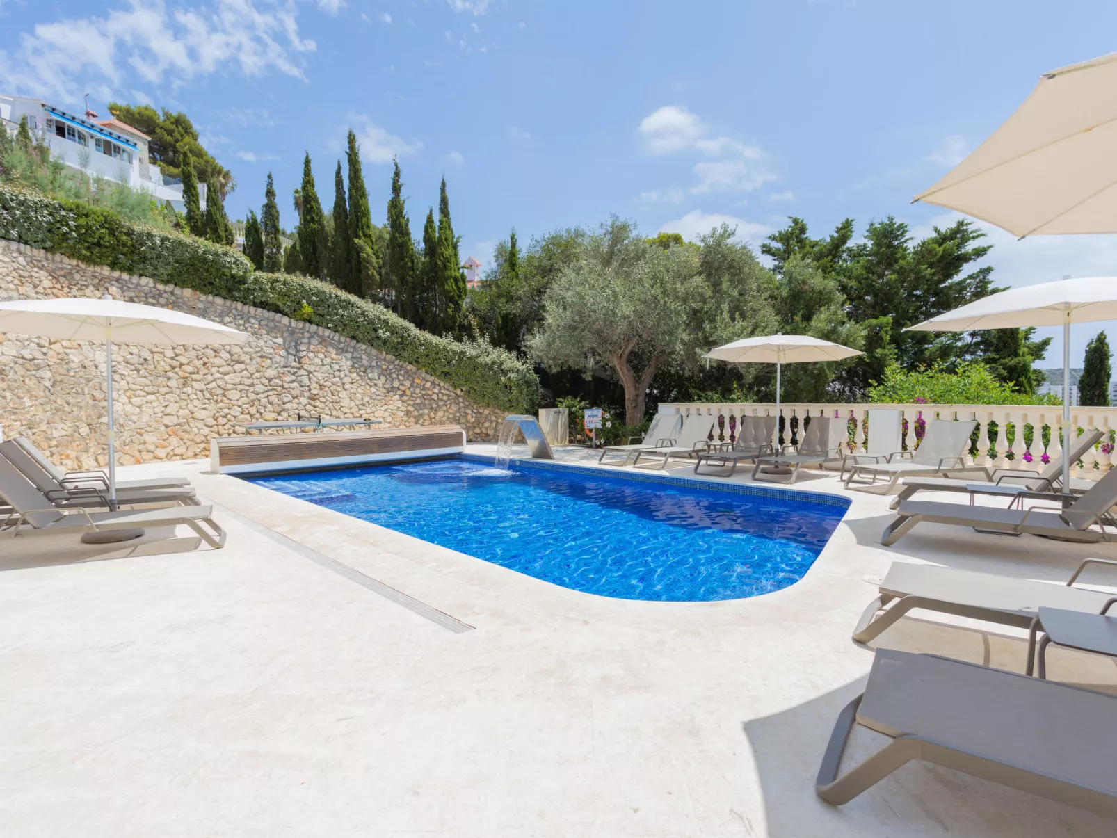 Villa Maitreya-Dehors