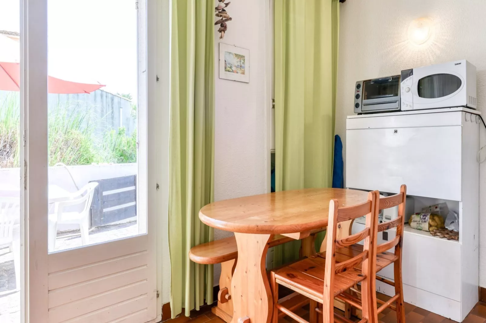 Port La Roquille N°98 - 2P6C-Esszimmer
