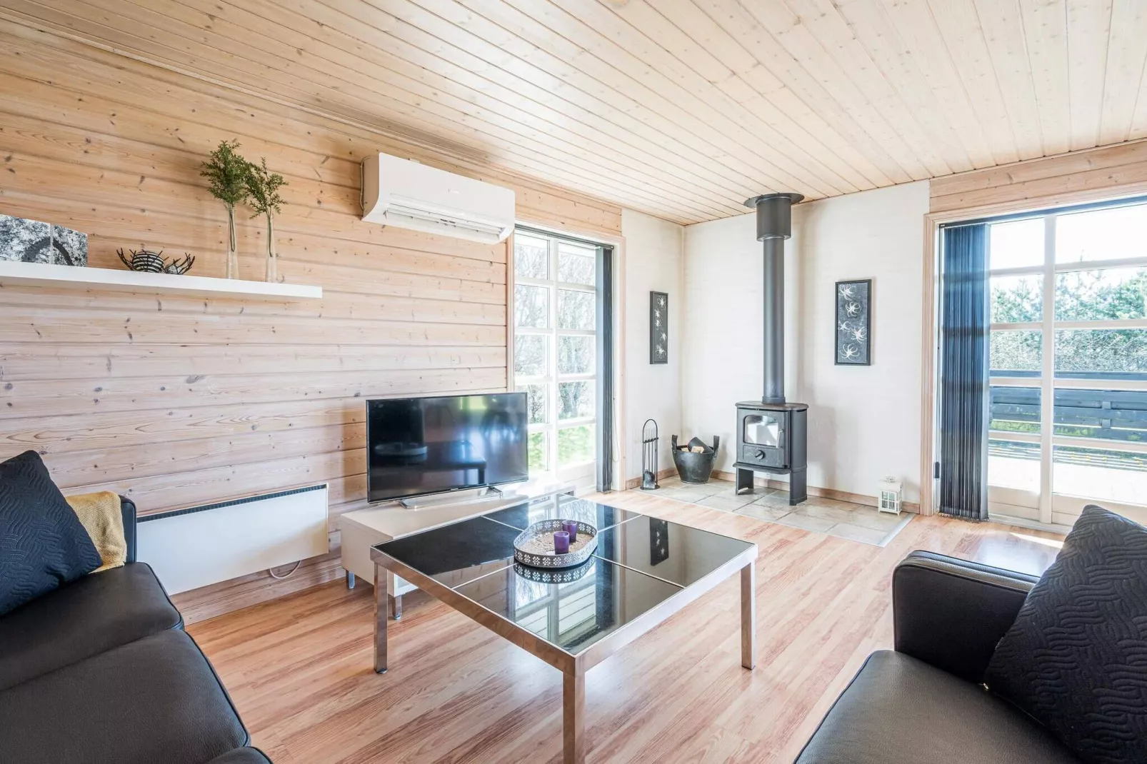 Refuge boise moderne-By Traum-Intérieur