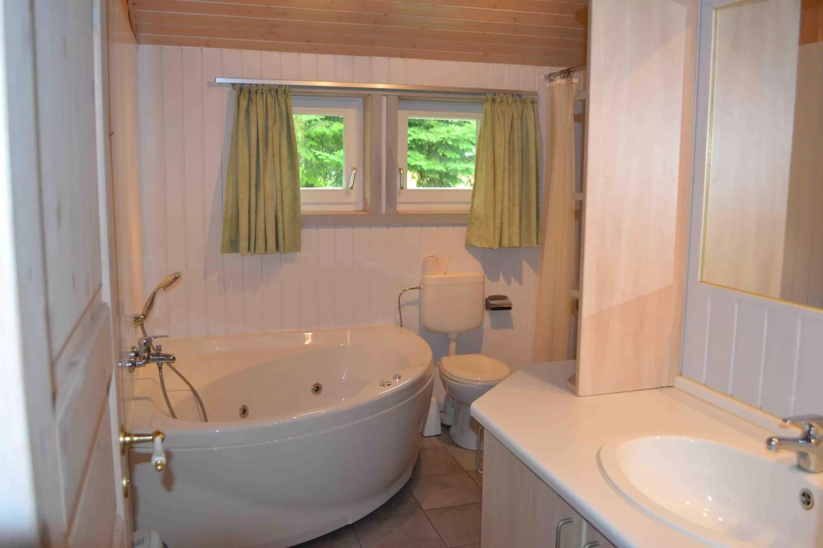 FH Seeschwalbe 191-Bedroom