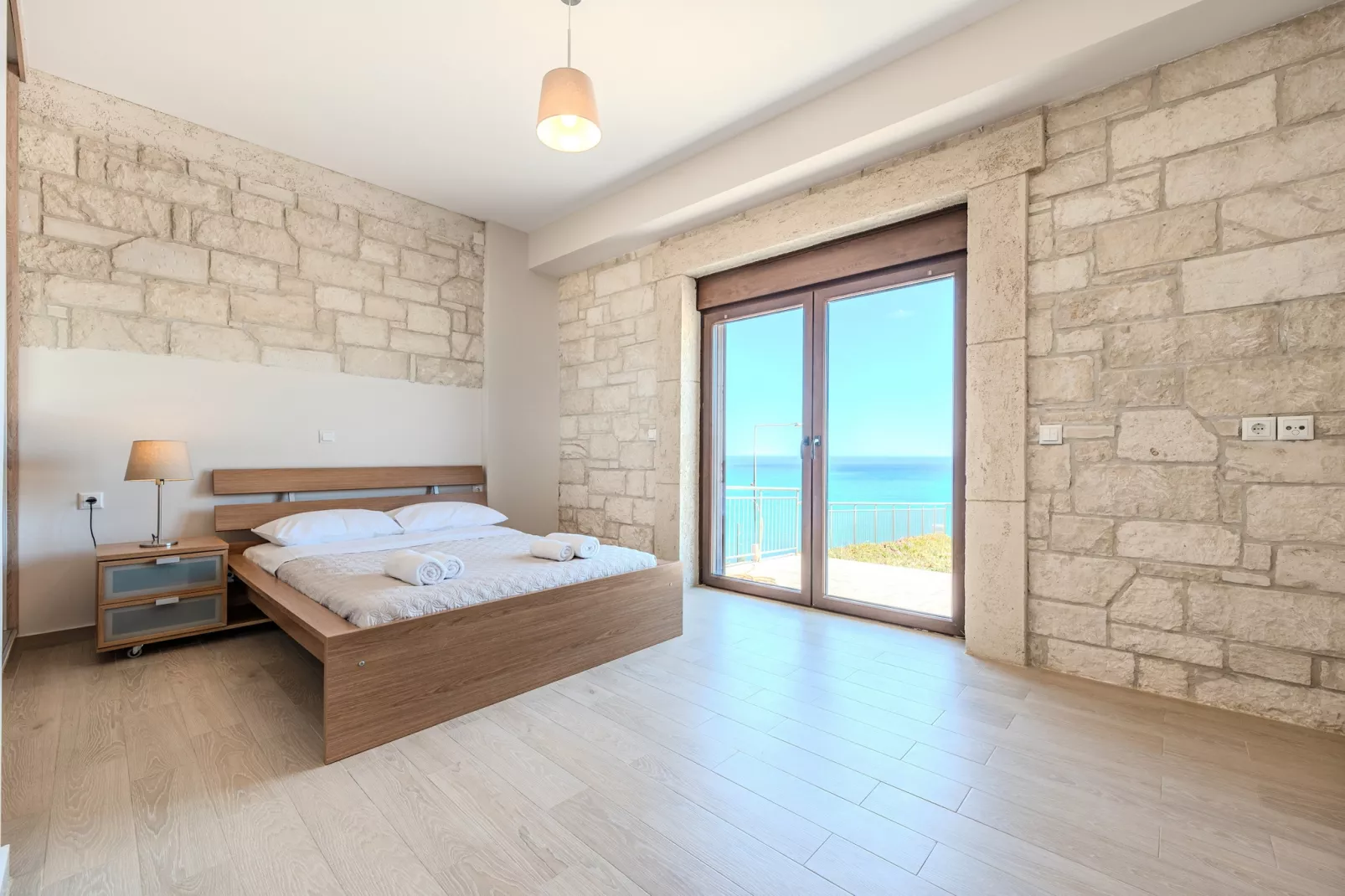 Petrina 4-Bedroom