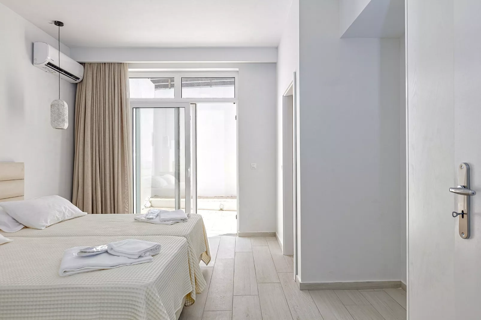 Petres 4-Chambre