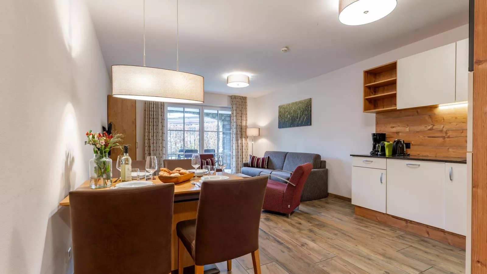 Tauern Suites Mitterwirt TOP 203-Dining room