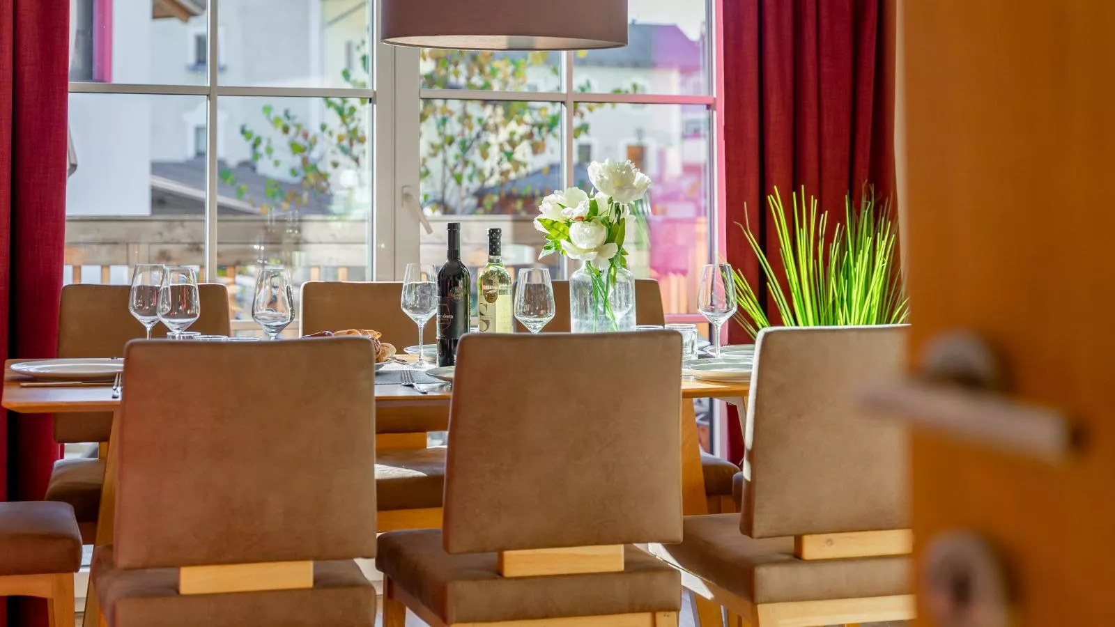 Tauern Suites Mitterwirt TOP 312-Dining room